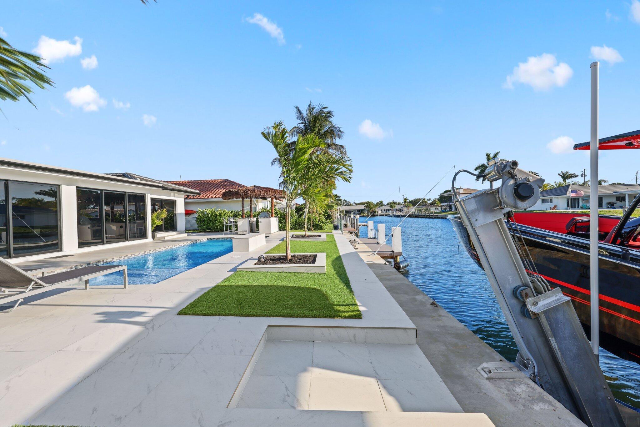 LAKE ESTATES - Residential