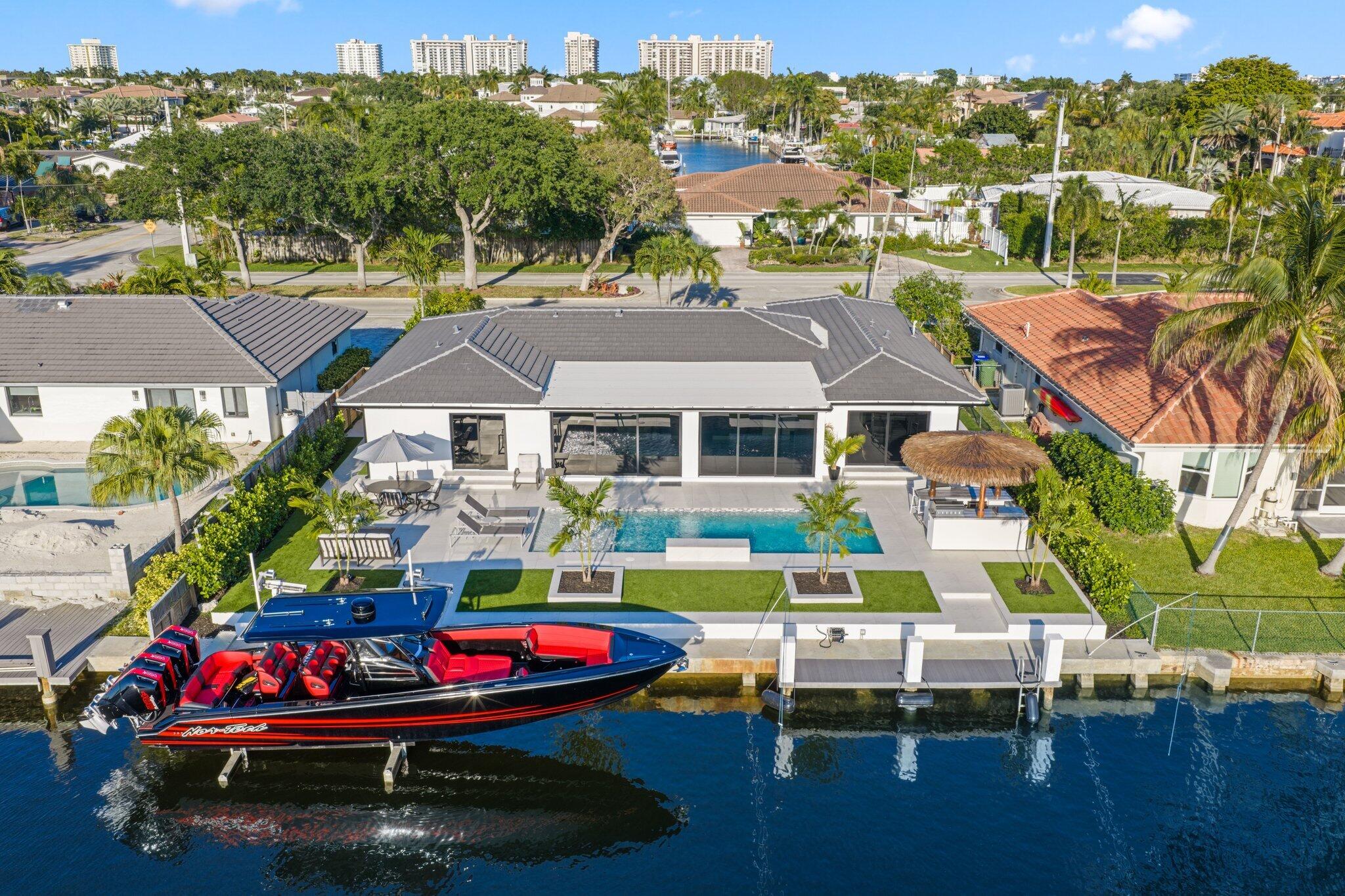 LAKE ESTATES - Residential