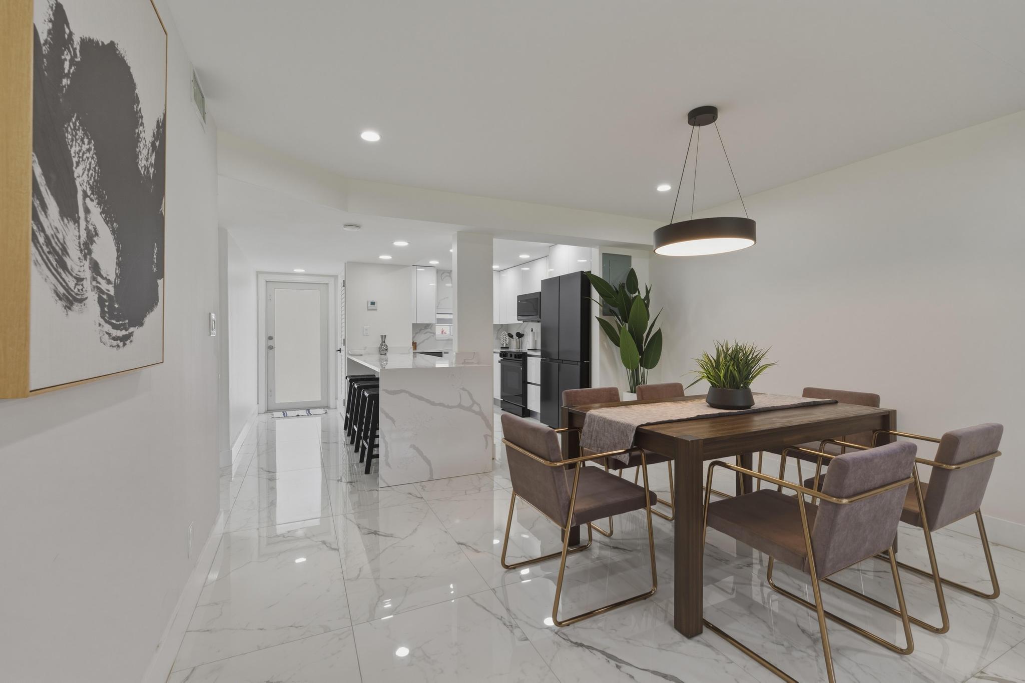 HOLLYBROOK GOLF AND TENNIS CLUB - Residential
