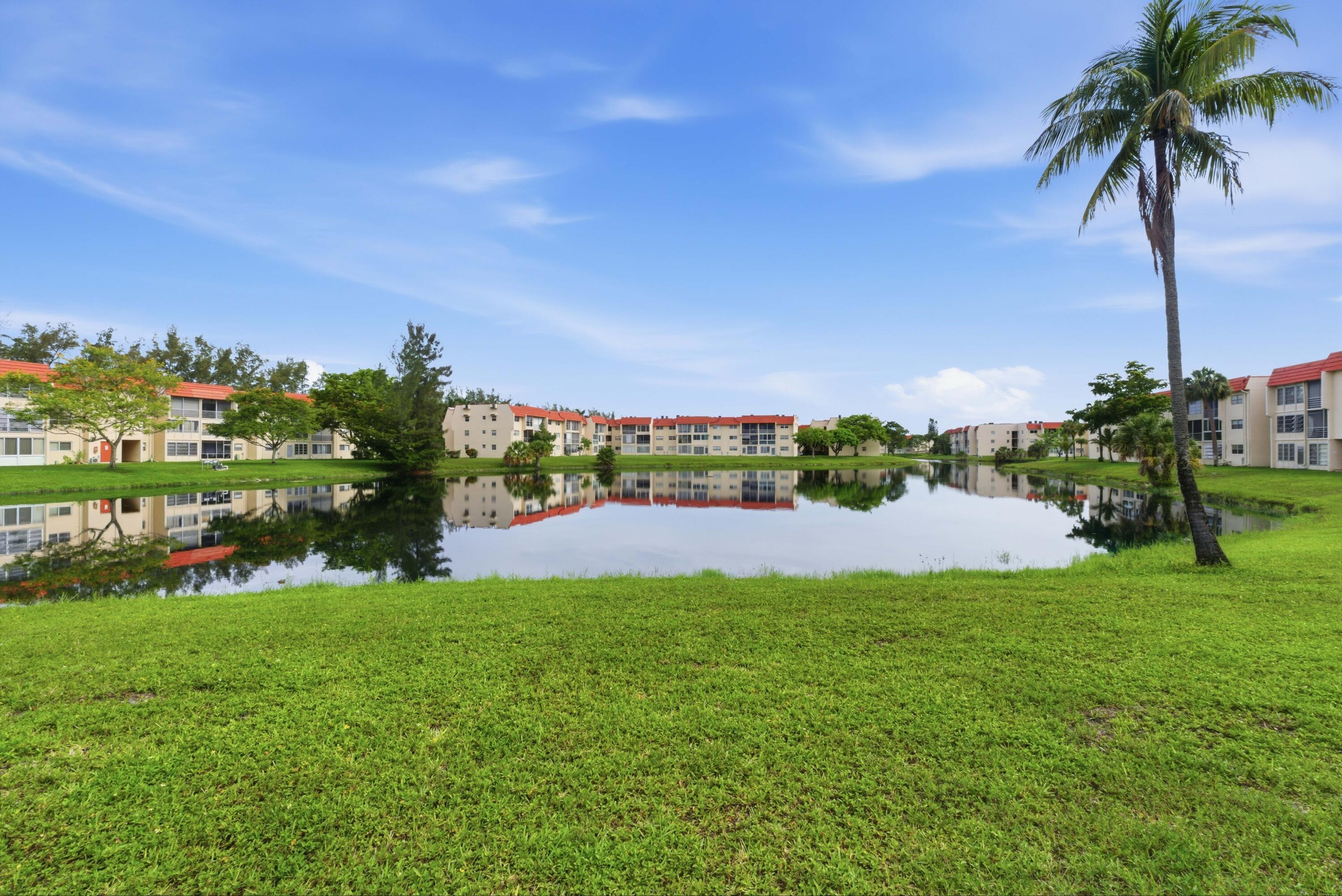 SUNRISE LAKES 9 CONDO - Residential