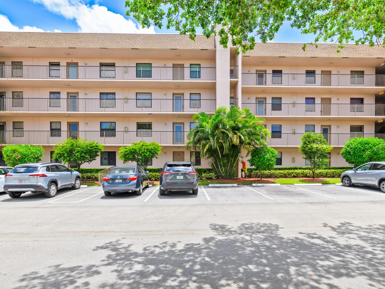 Don't miss out on this beautifully turnkey 2-bedroom, 2-bath condo in the highly sought-after Sunrise Lakes Phase 4! This well-maintained unit features a spacious screened balcony with serene views of the golf course and pond, and is tastefully furnished throughout. Situated in one of the most financially stable sections—INC 2—this condo is part of a vibrant 55+ active adult community. The building has a brand-new roof currently being installed, and both the balcony and elevator were rebuilt. Enjoy the exclusive resident-only clubhouse including a golf course, pools, tennis courts, gym, sauna, jacuzzi, movie theater, live entertainment, and more. Act quickly—this condo is priced to sell!