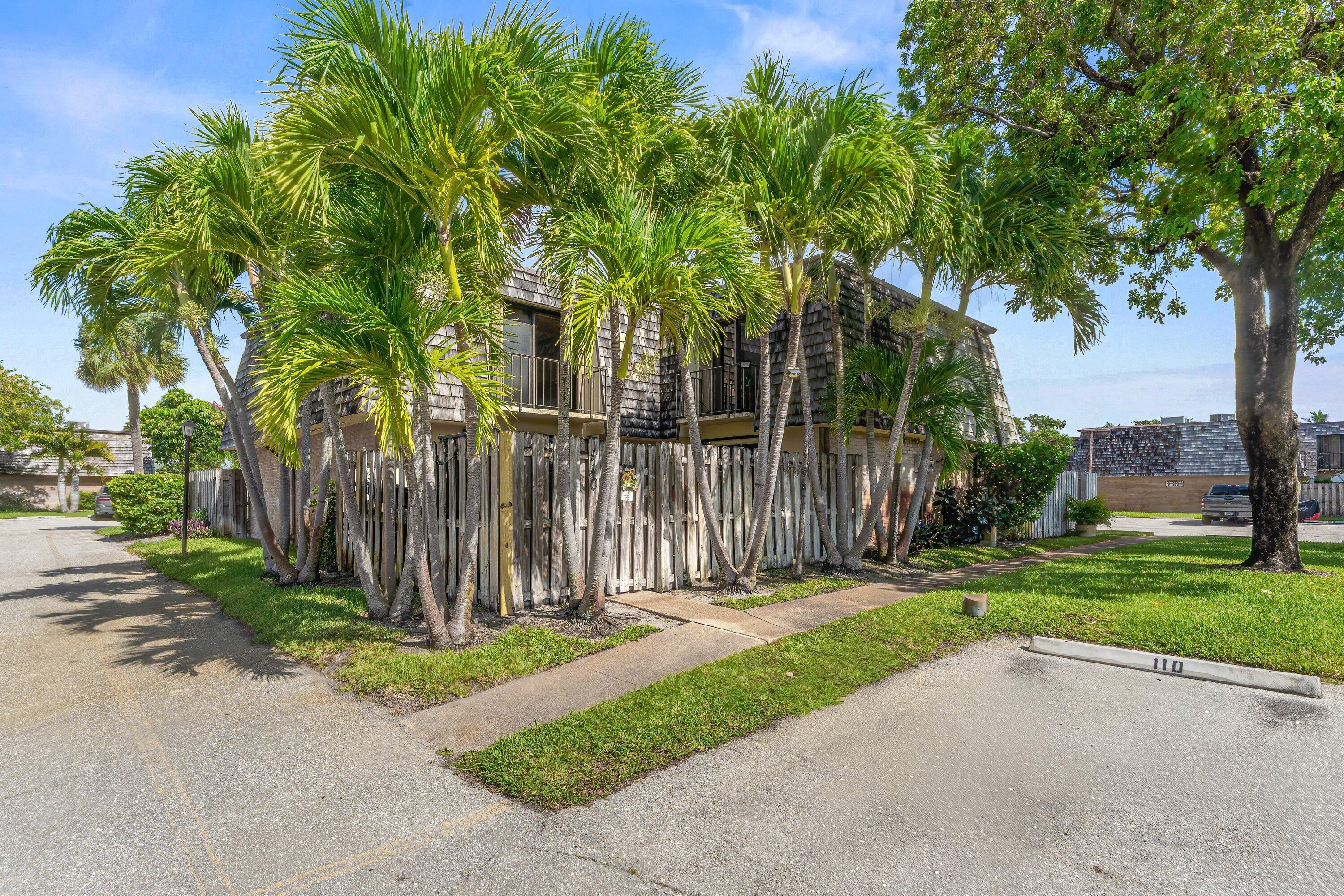 LAKEWOOD - Residential
