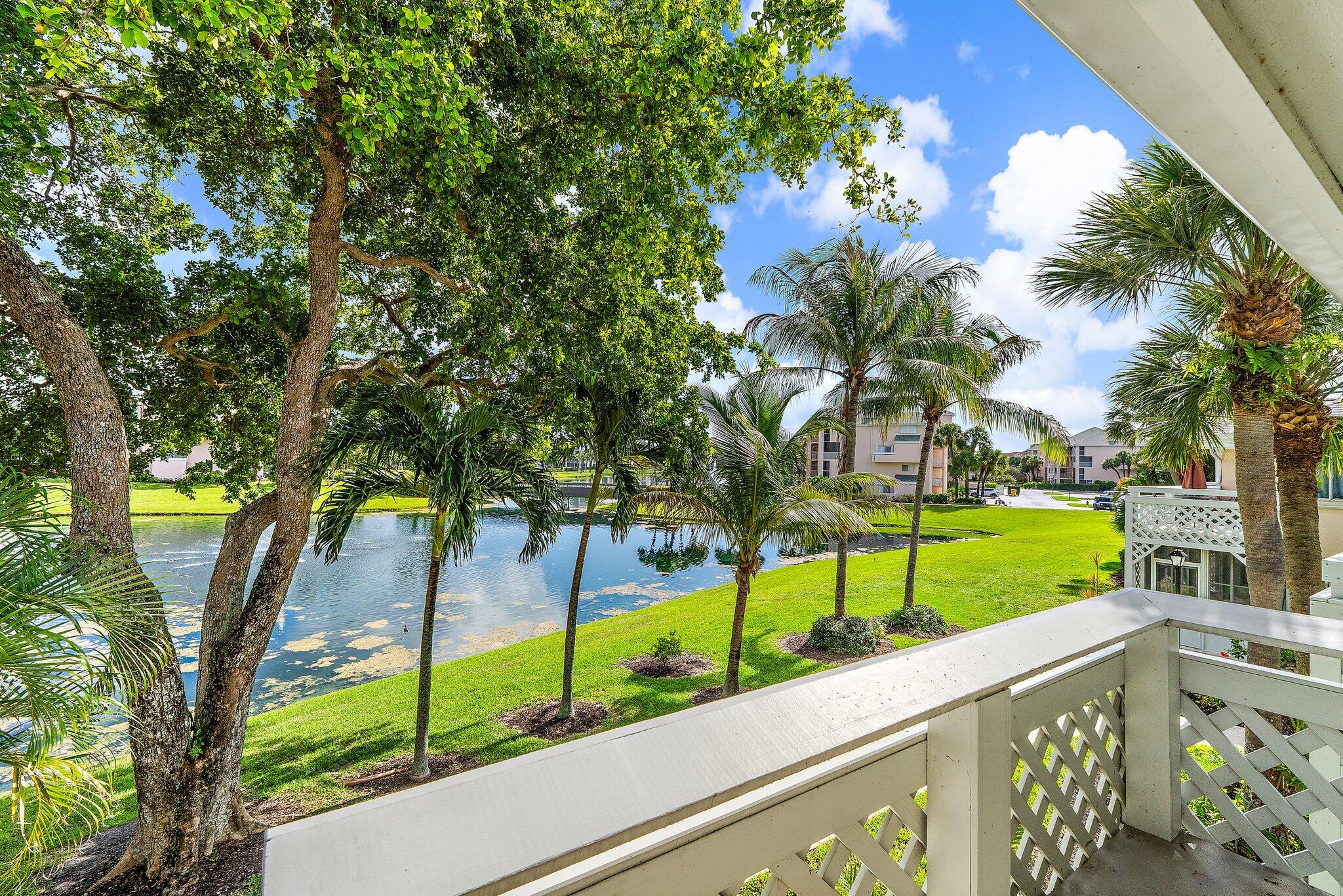 PLANTATION VILLAS CONDO FILED 4-30-85 - Residential Lease