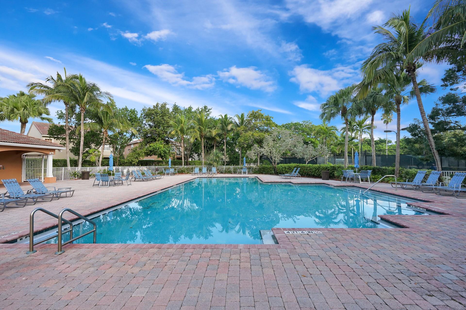 Lakeview West 158-44 B - Residential