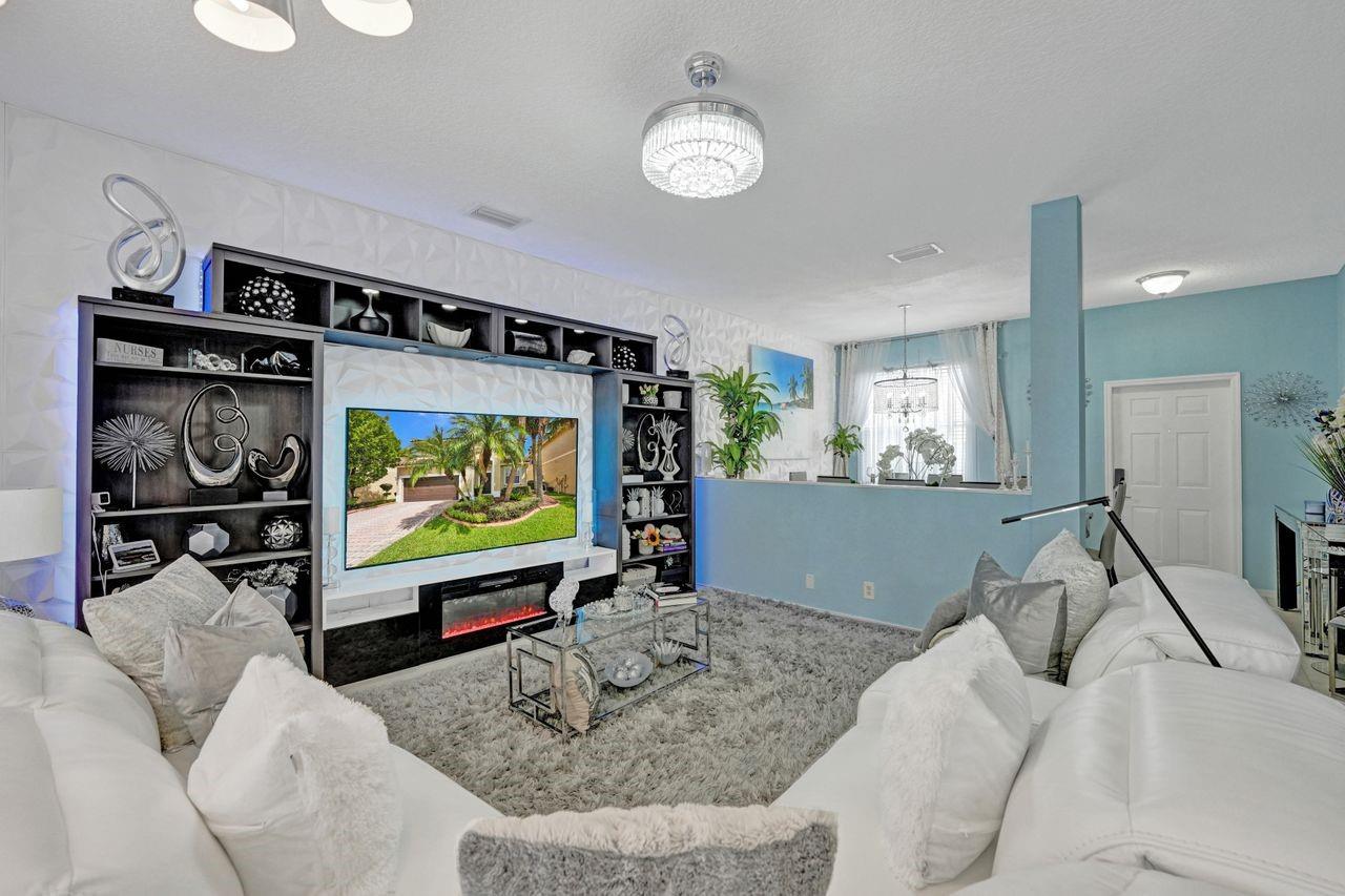 Lakeview West 158-44 B - Residential