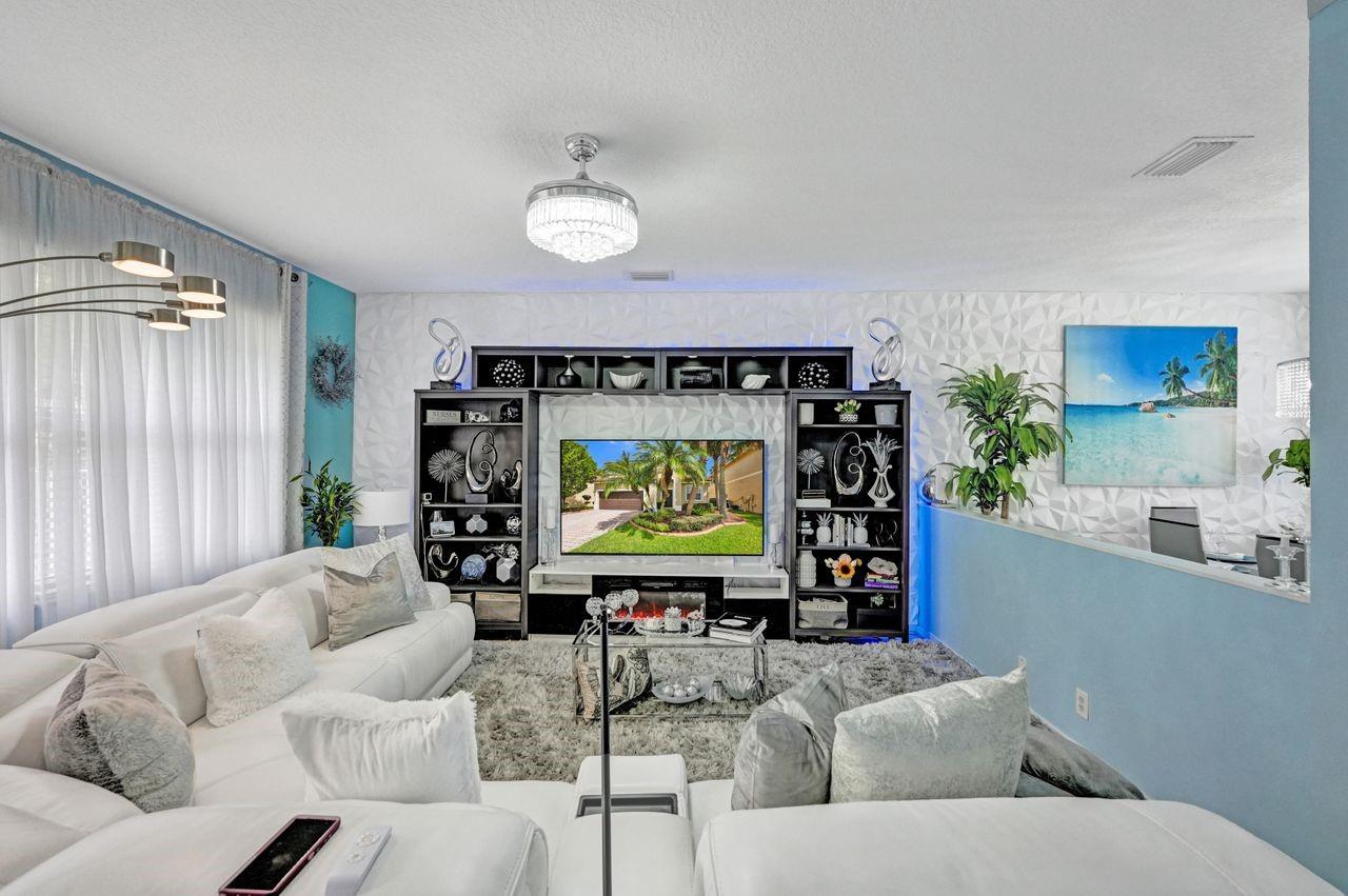 Lakeview West 158-44 B - Residential