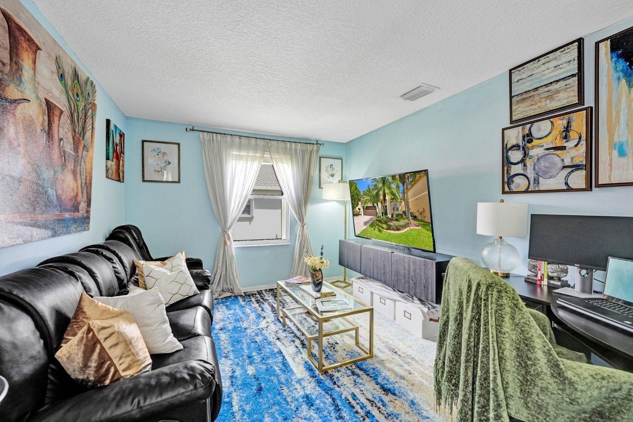 Lakeview West 158-44 B - Residential