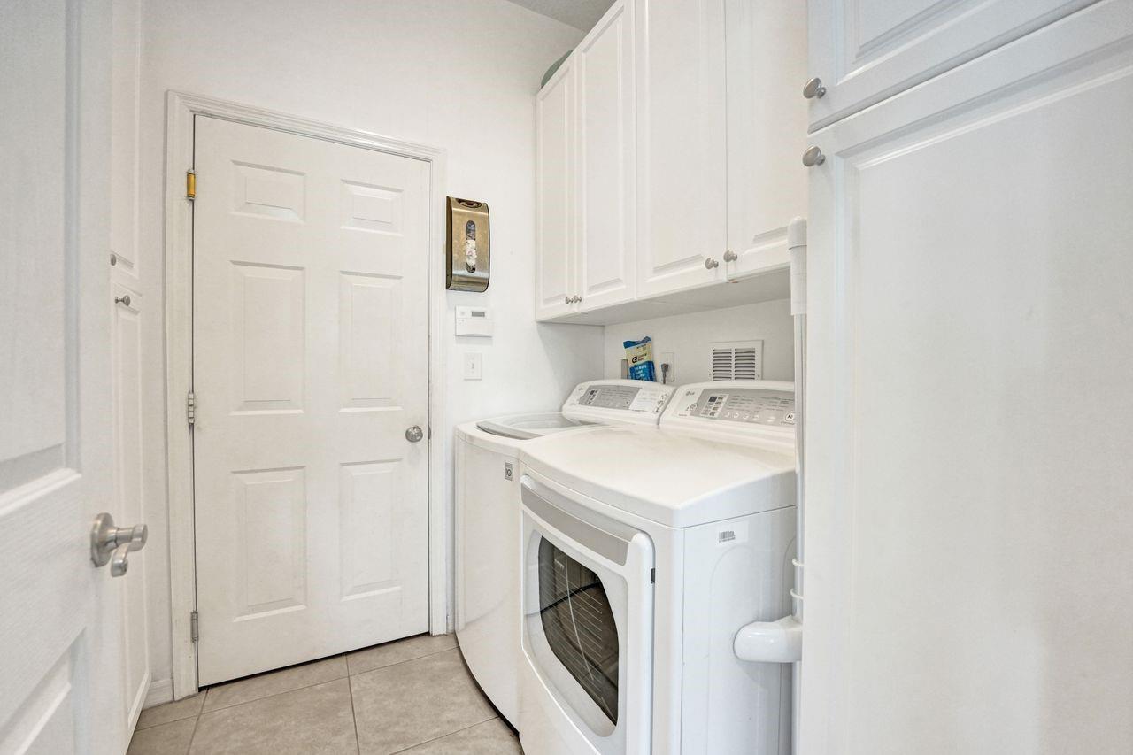 Lakeview West 158-44 B - Residential