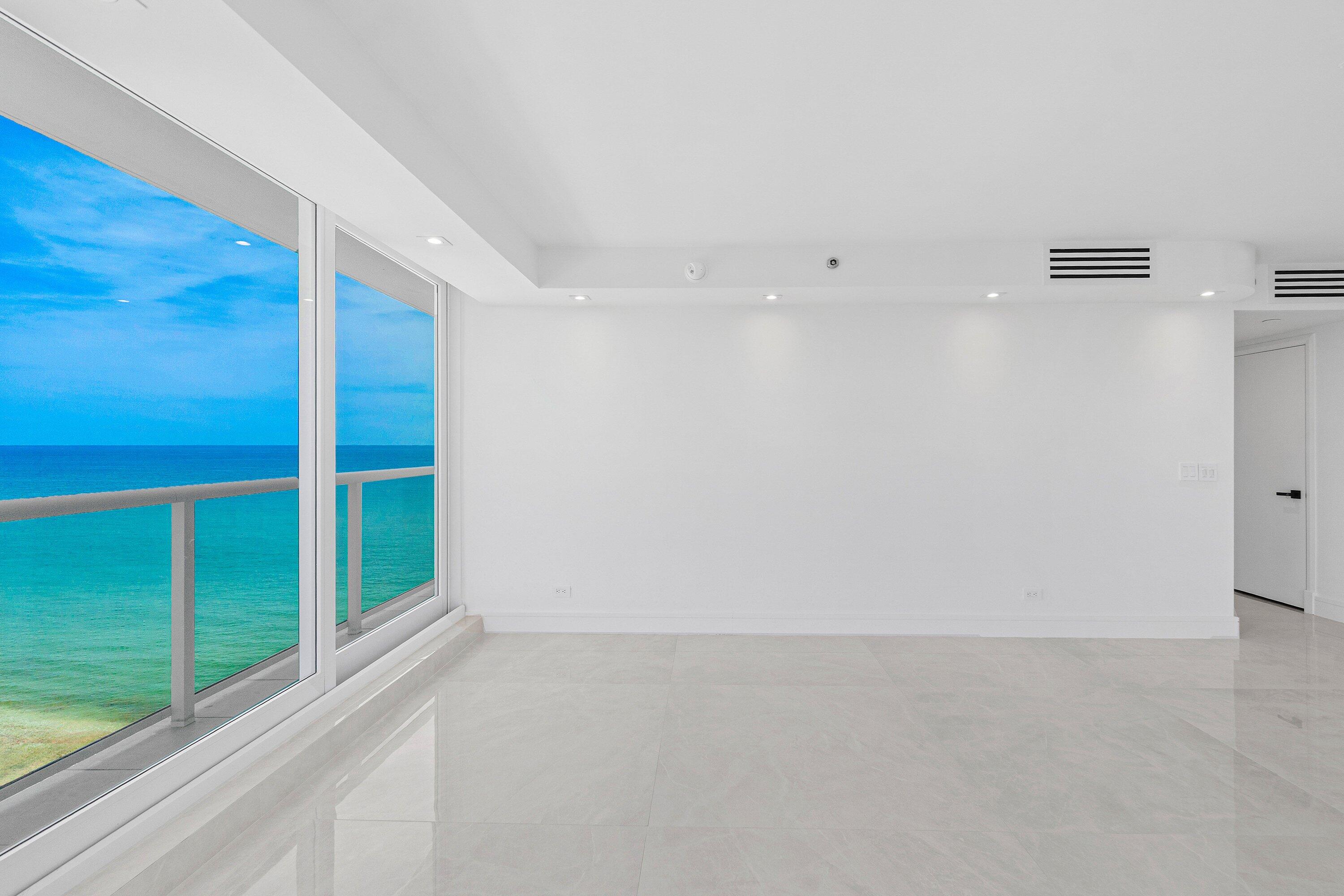 VILLA NOVA CONDO - Residential