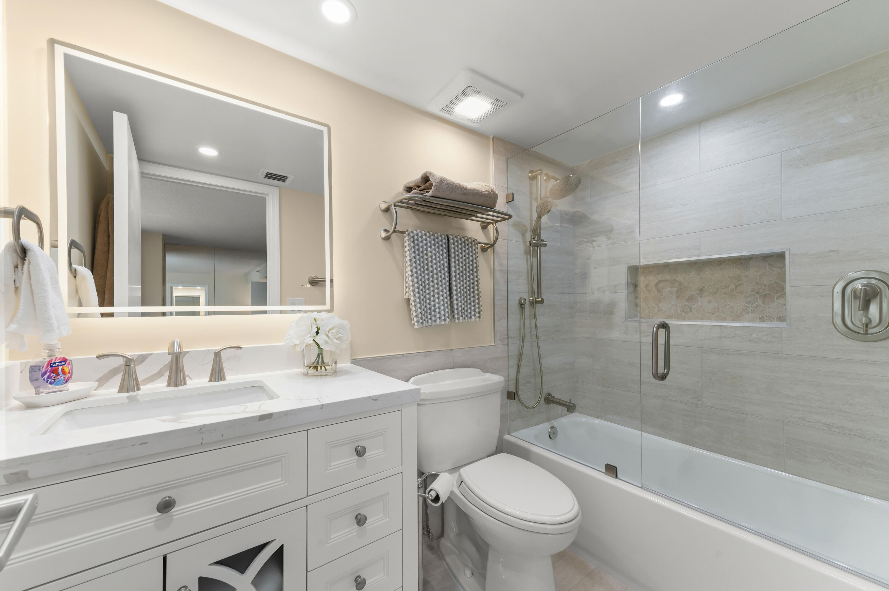 THIRTY SIX HUNDRED OCEAN - Residential