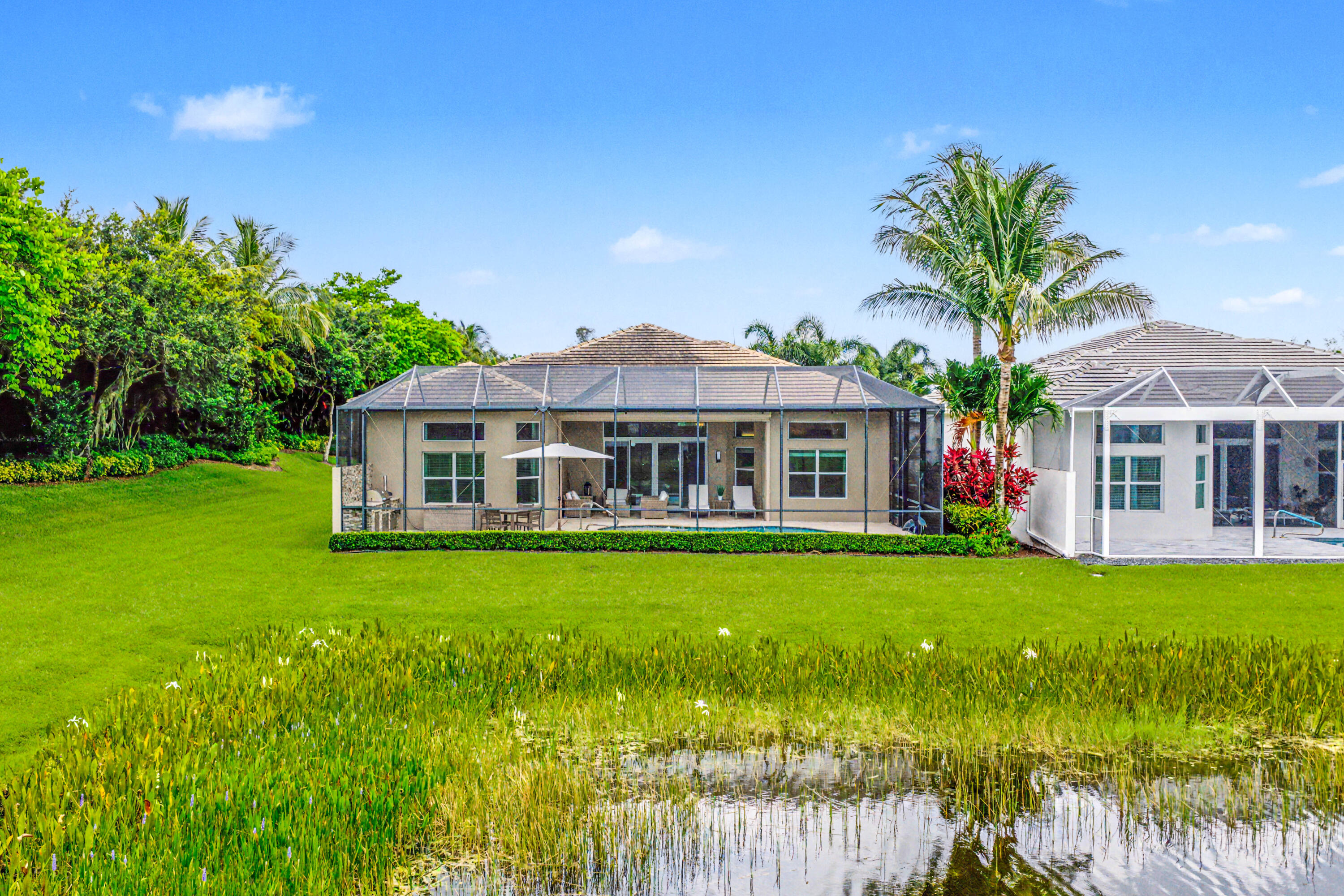 Valencia Bay - Residential
