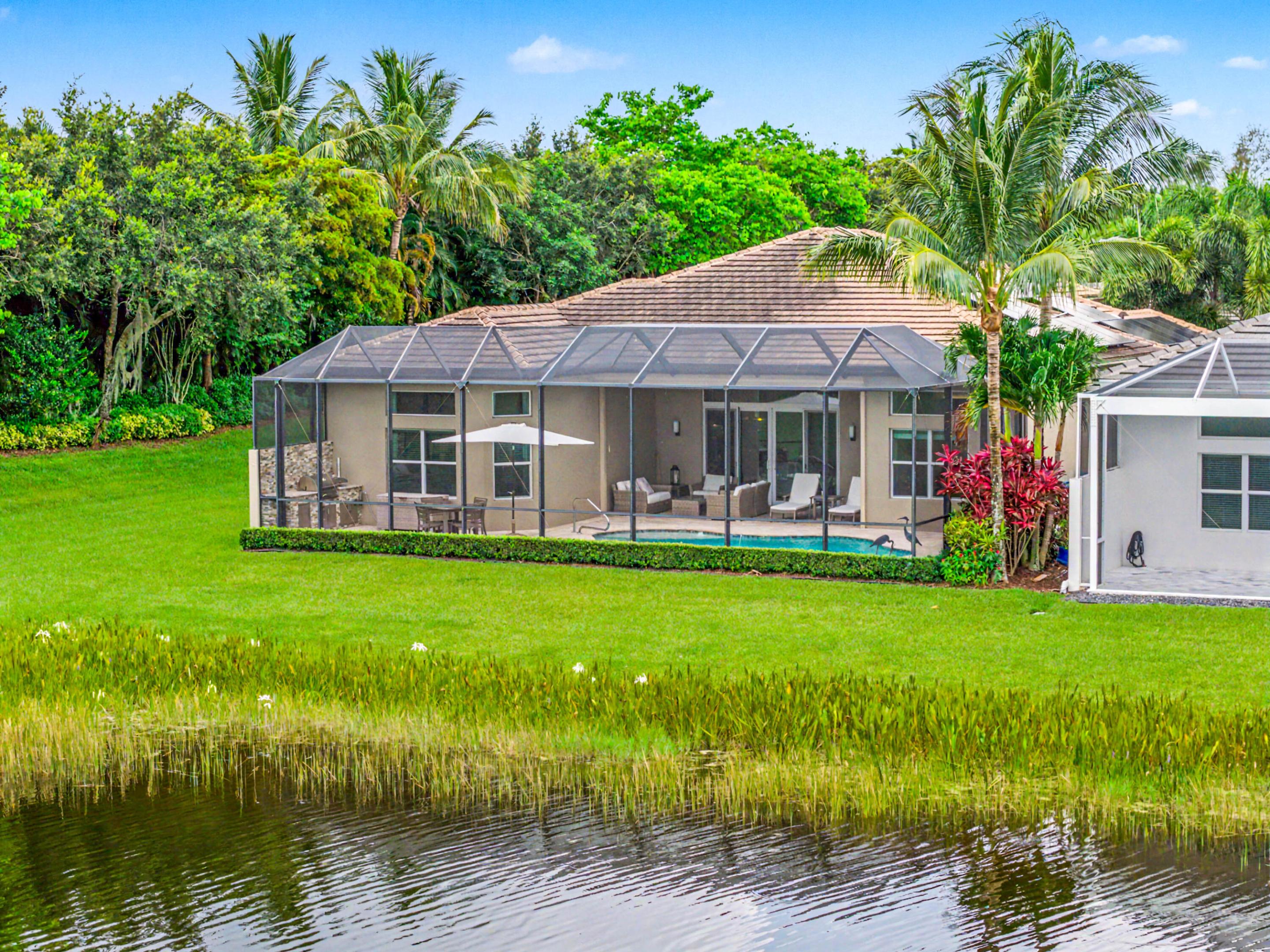 Valencia Bay - Residential