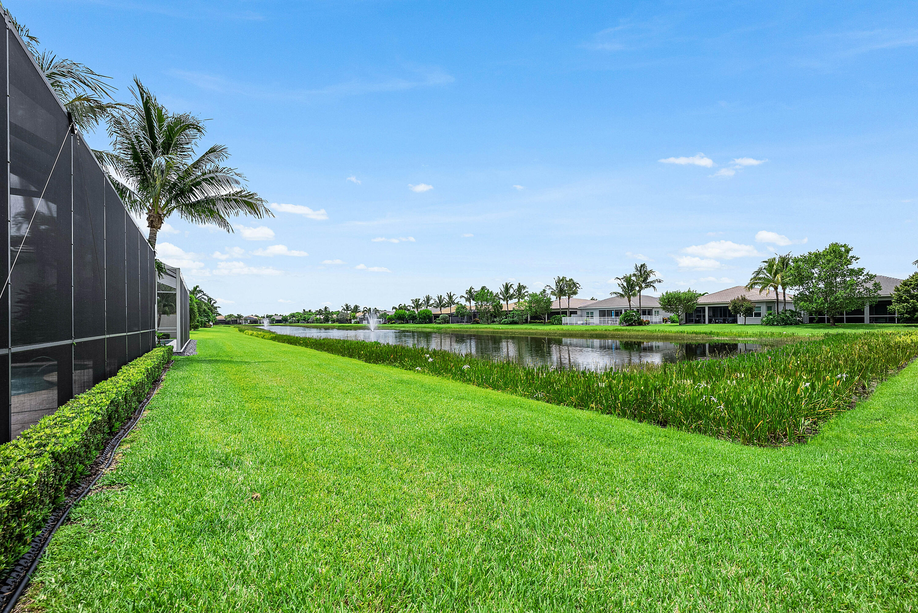 Valencia Bay - Residential