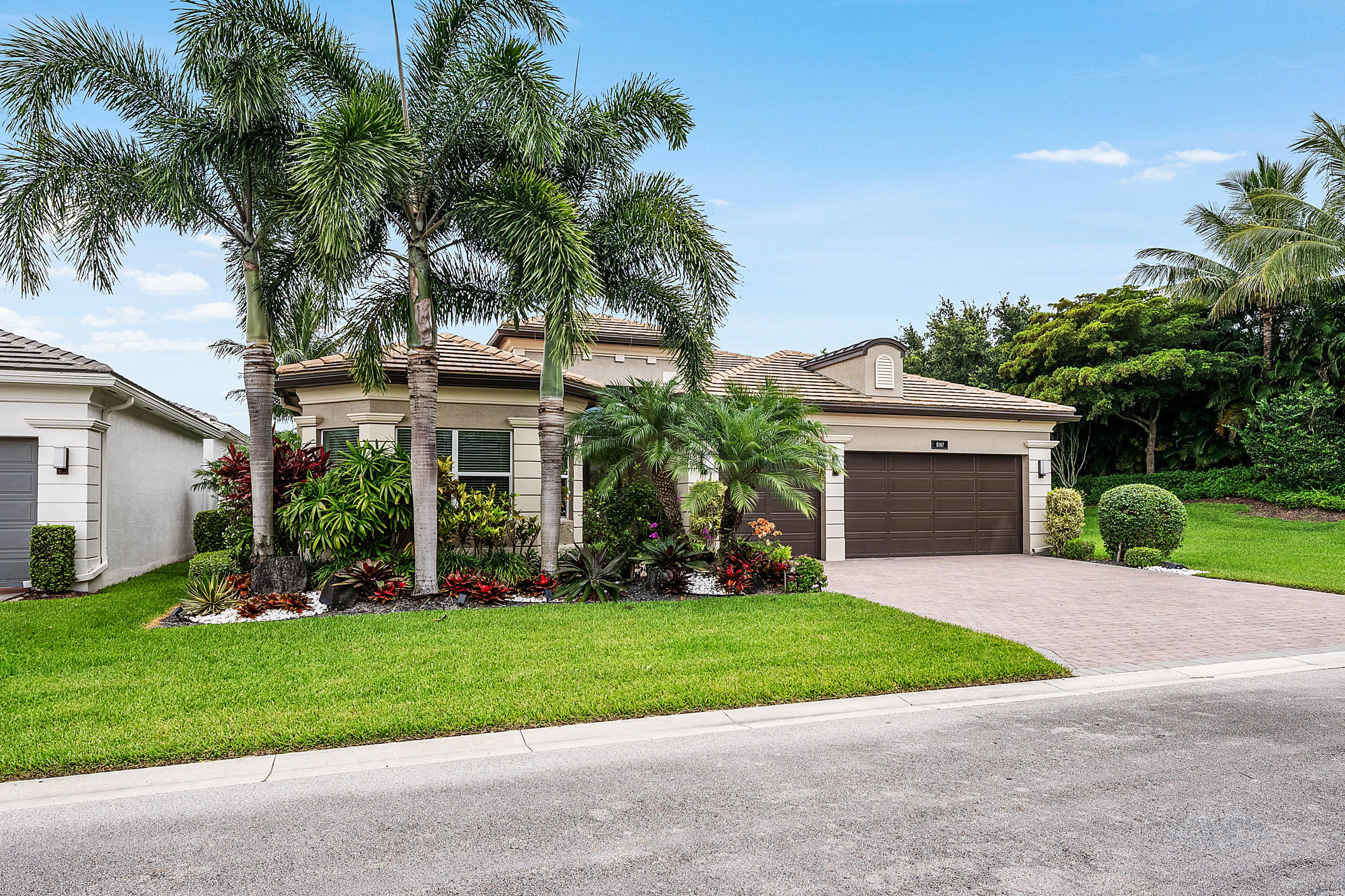 Valencia Bay - Residential