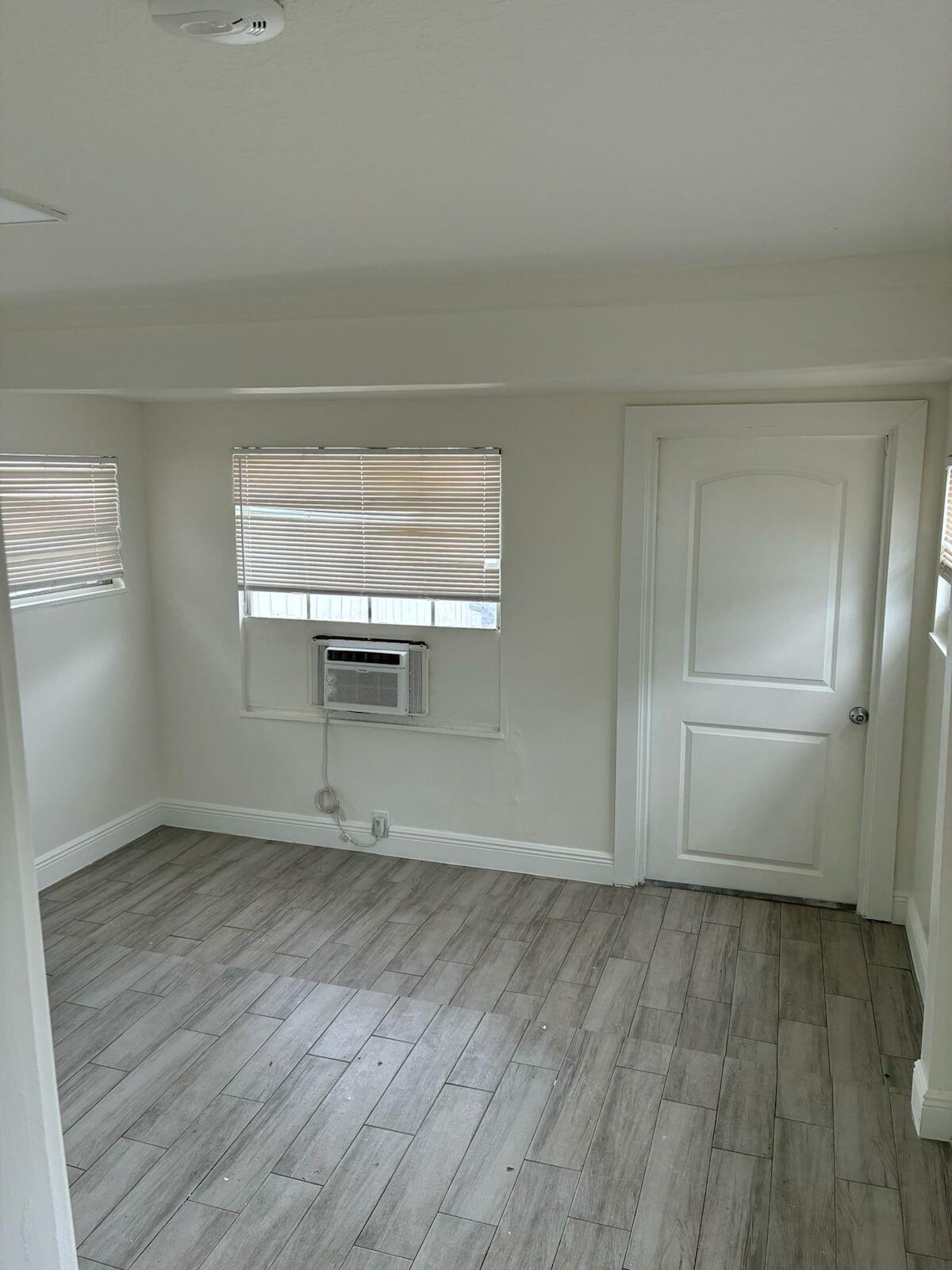 FRESHWATER ADD TO WPB - Residential Lease