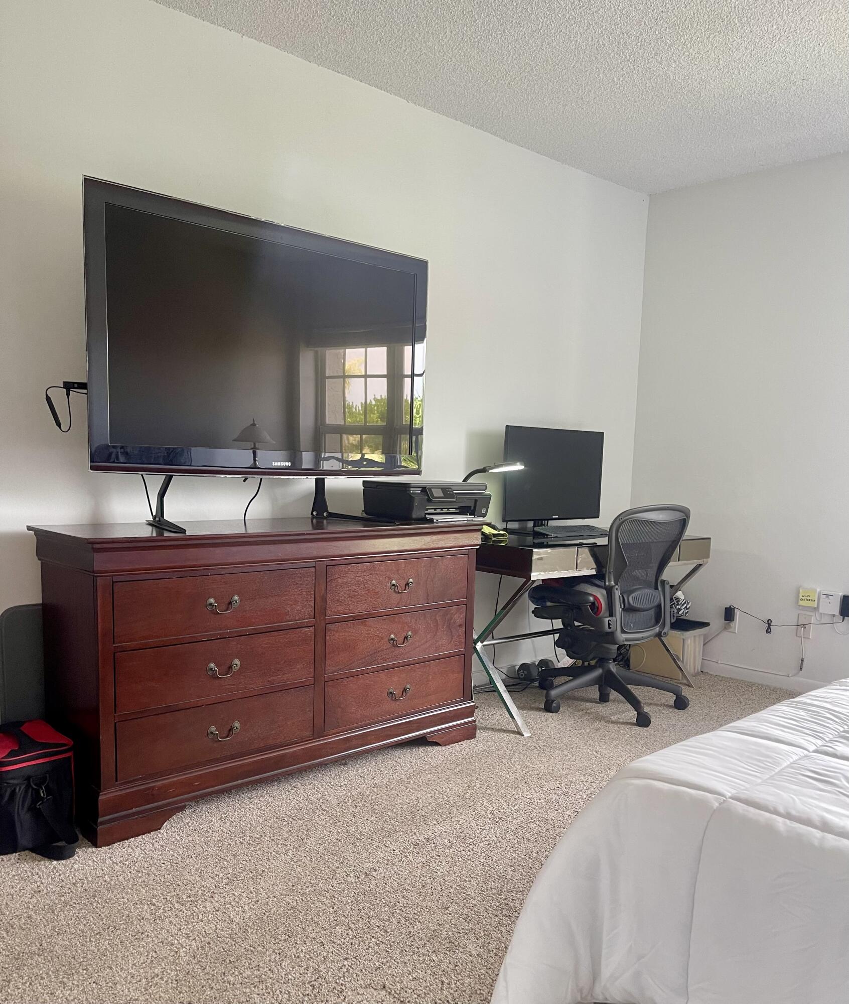 TIERRA DEL SOL CONDO - Residential