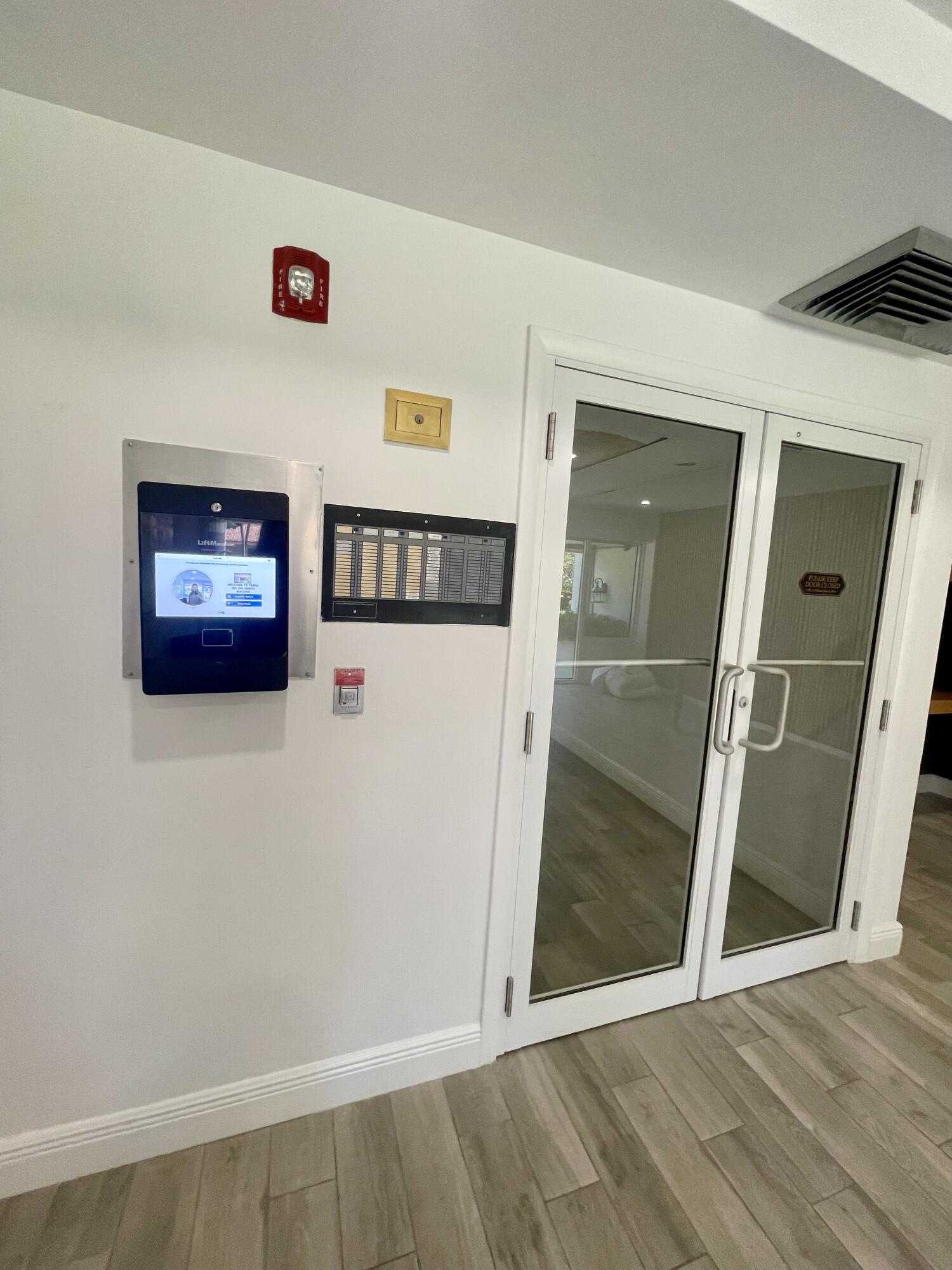 TIERRA DEL SOL CONDO - Residential
