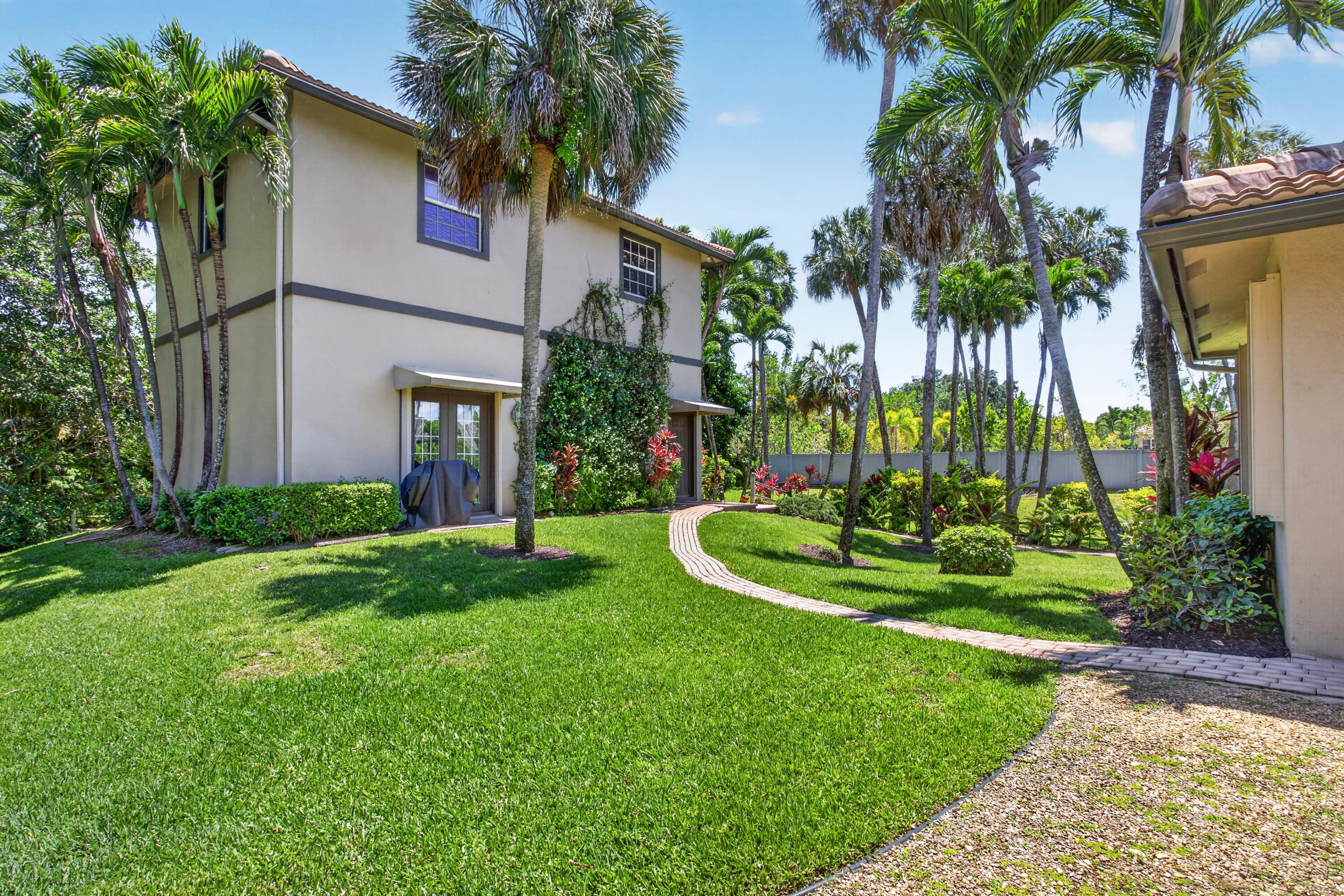 PINE TREE ESTATES - Residential