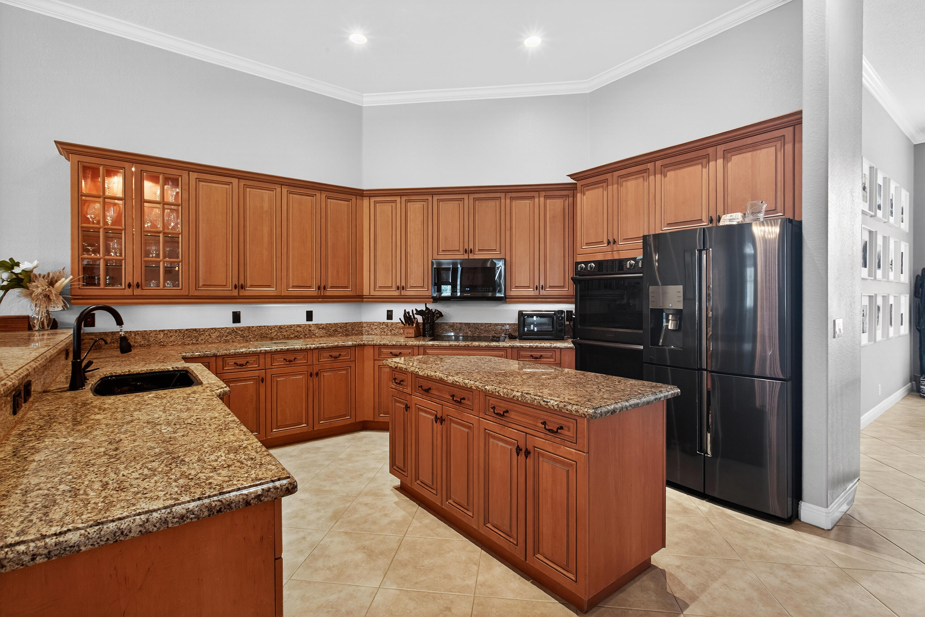 PINE TREE ESTATES - Residential
