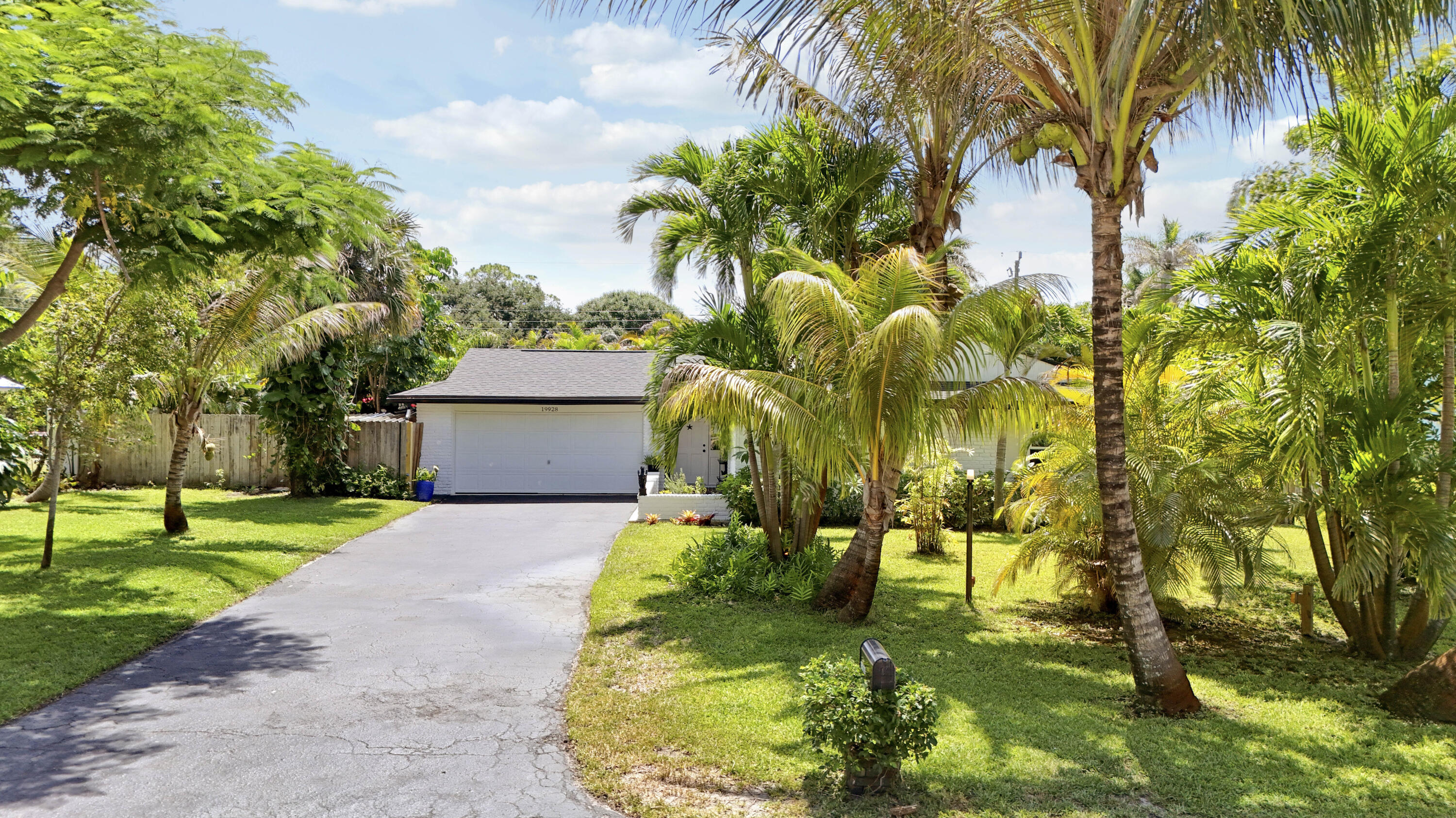 JUPITER RIDGE - Residential Lease