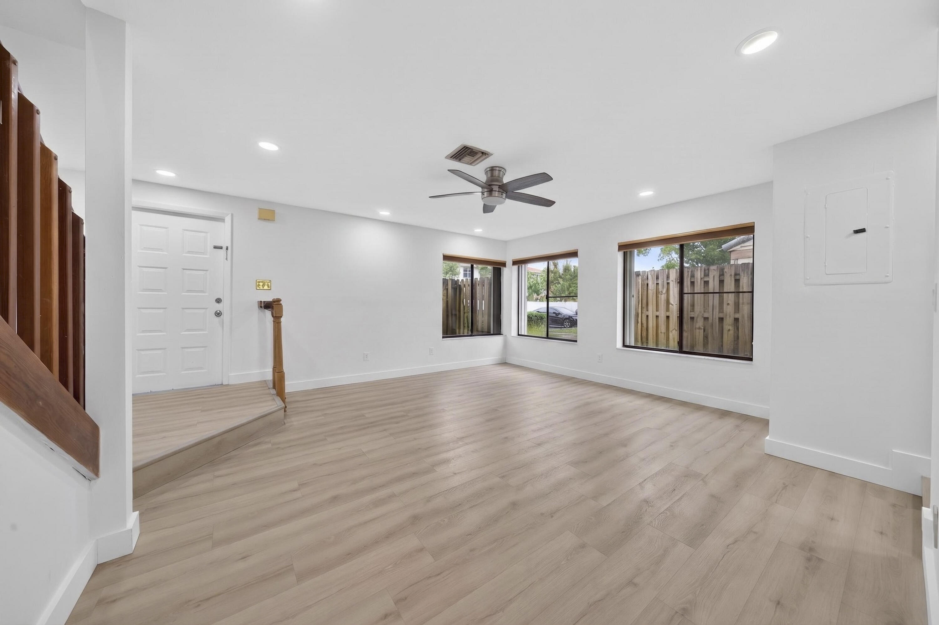 SADDLE-UP PLAT - Residential