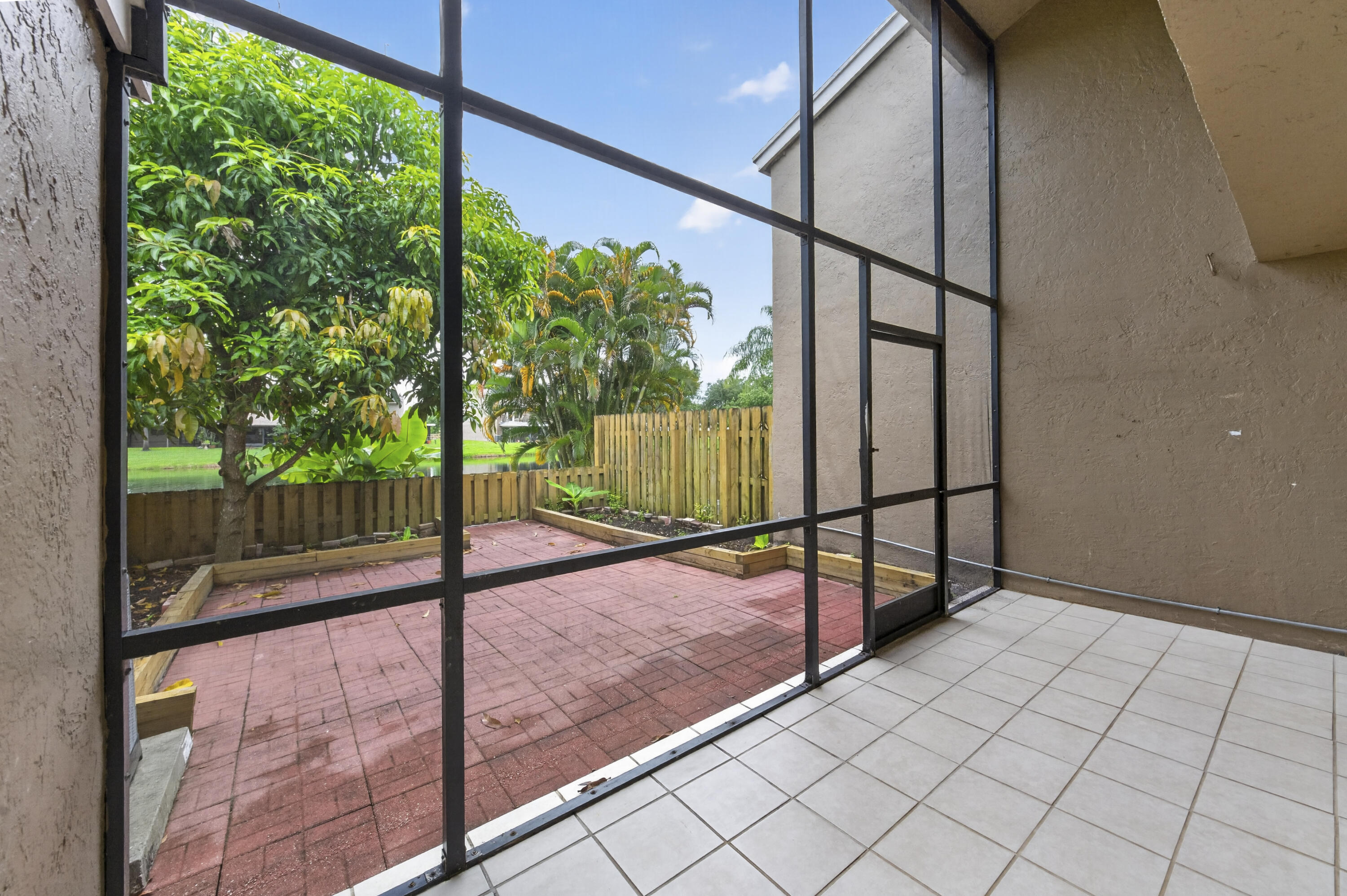 SADDLE-UP PLAT - Residential