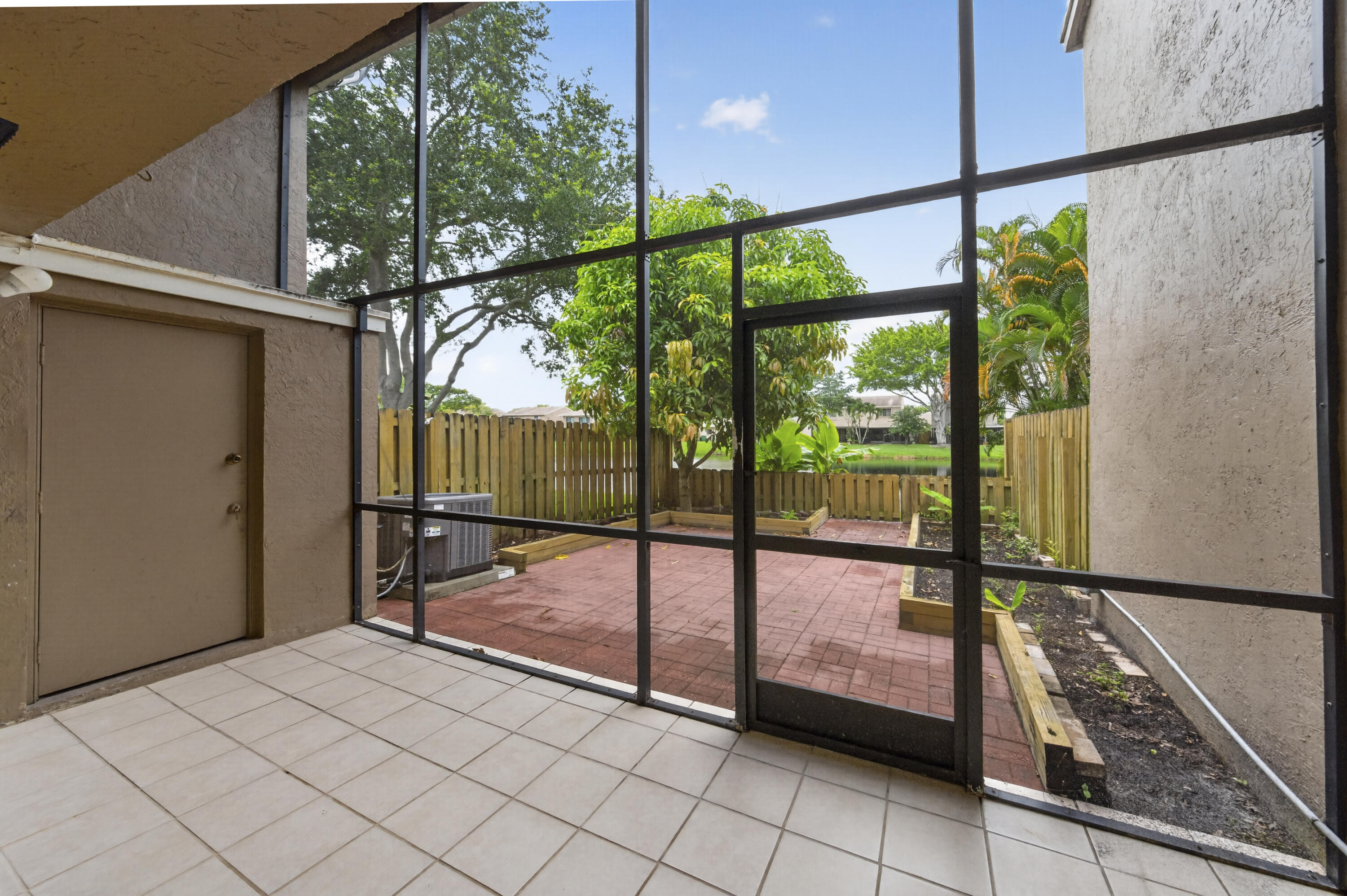 SADDLE-UP PLAT - Residential