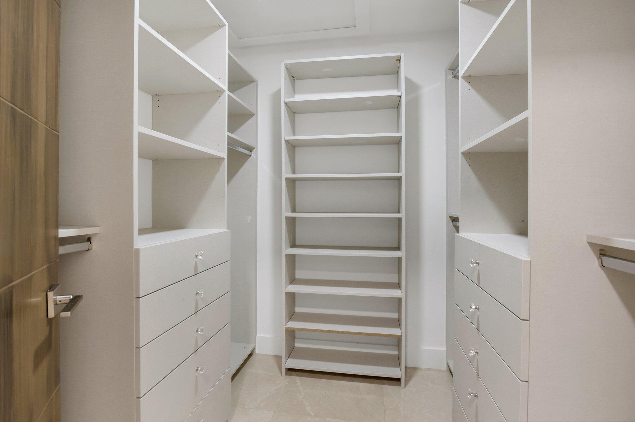 HORIZONS OF BOCA LAGO CONDO - Residential