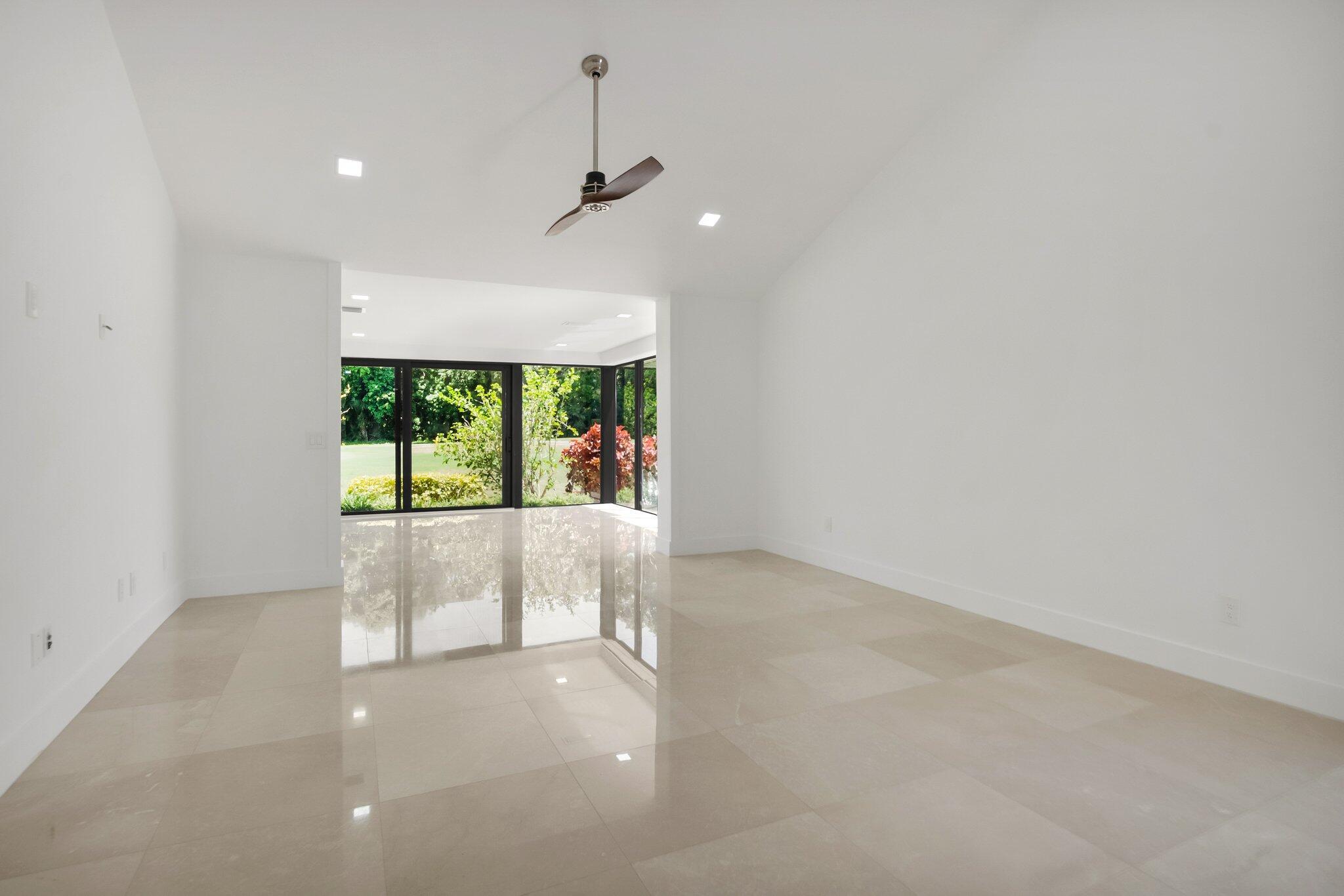 HORIZONS OF BOCA LAGO CONDO - Residential