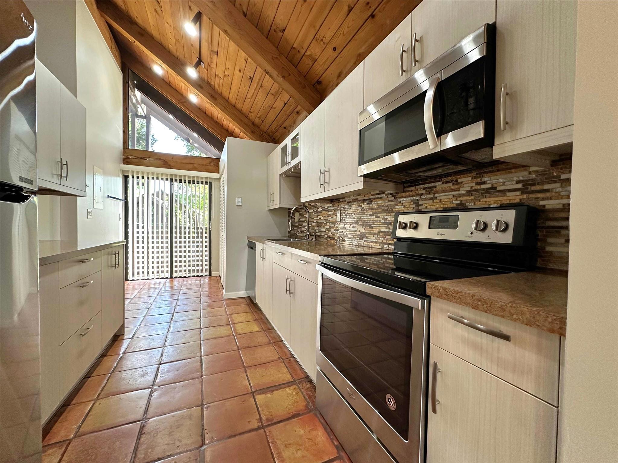 Village Townhouses Jacara - Residential