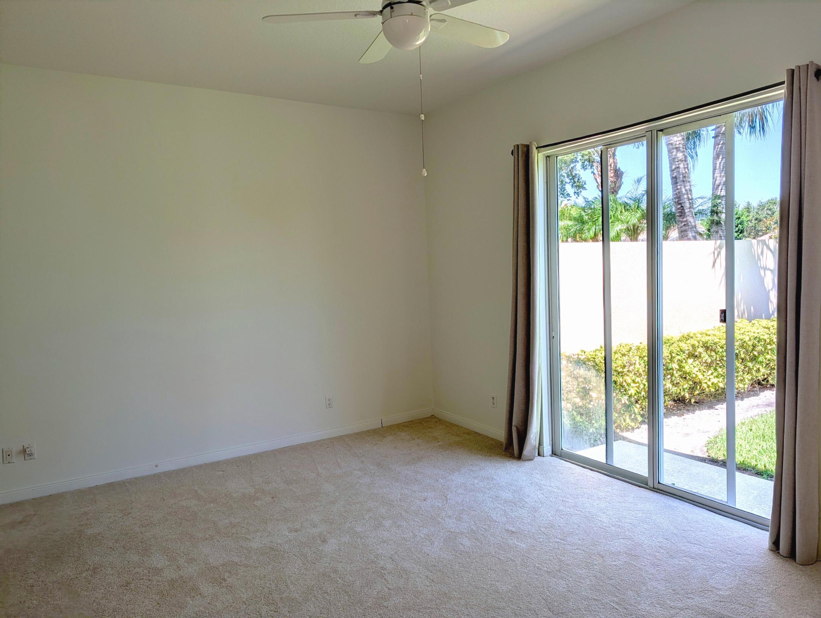 ISLES AT PALM BEACH GARDENS - Residential