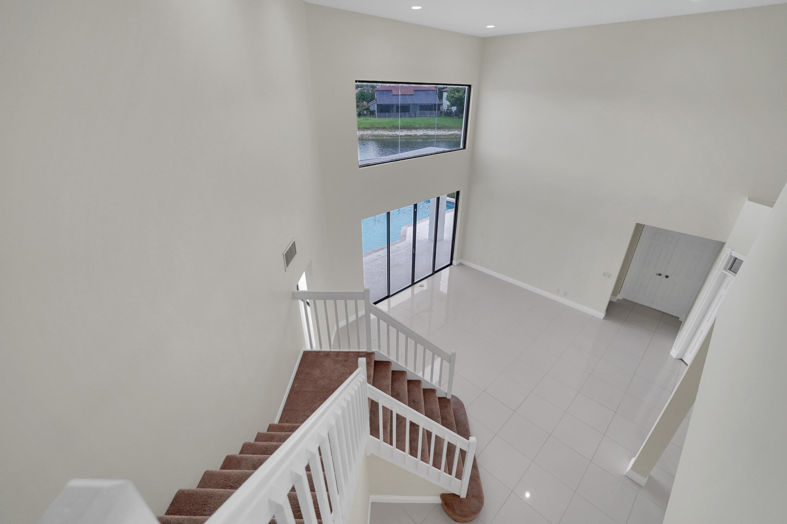 LEXINGTON HOMES ESTATES - Residential