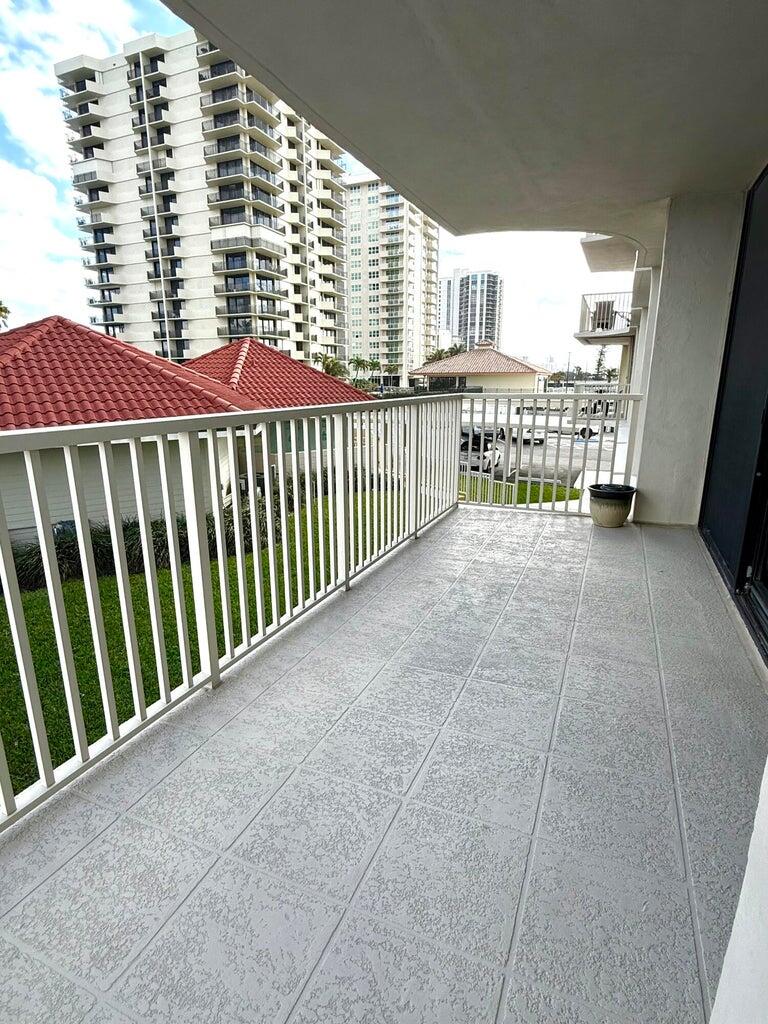 DUNES TOWERS CONDO - Residential