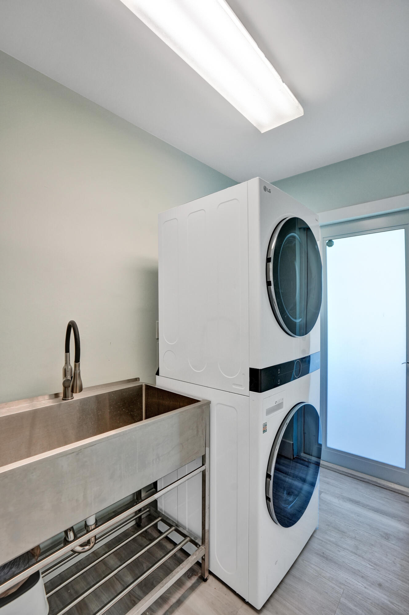 VENETIAN ISLES 1ST SEC - Residential