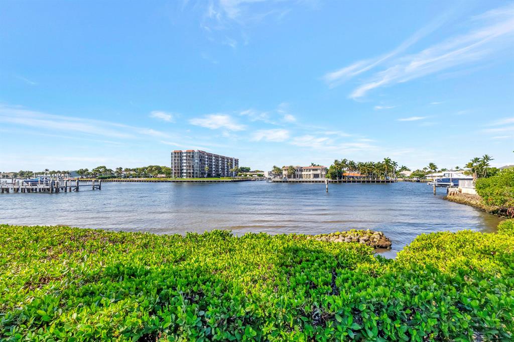 OCEAN COVE - Residential