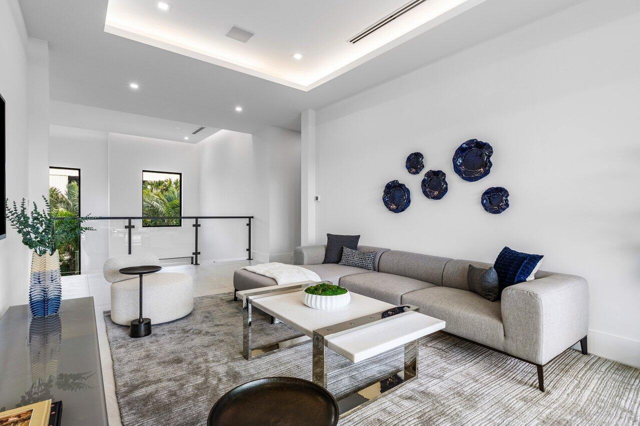 PENINSULA - Residential