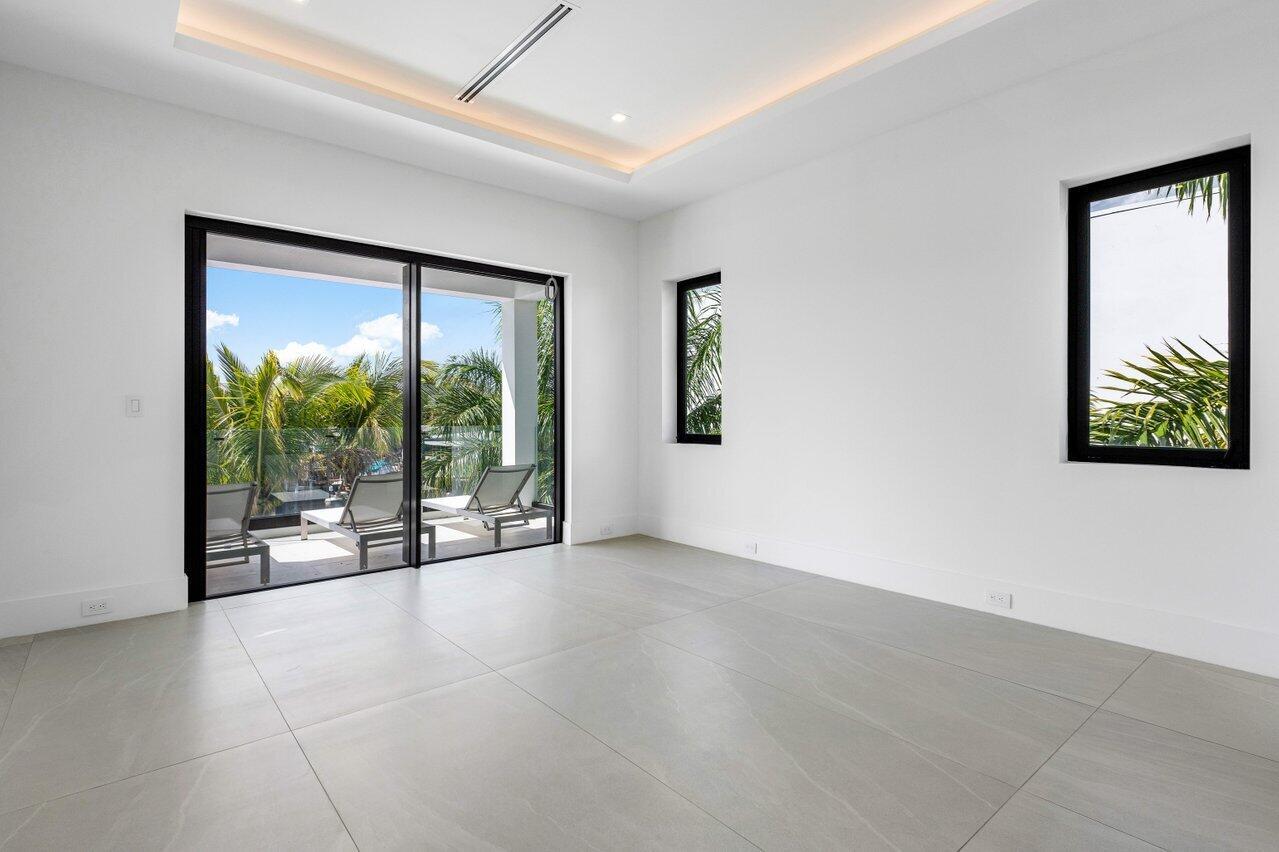 PENINSULA - Residential
