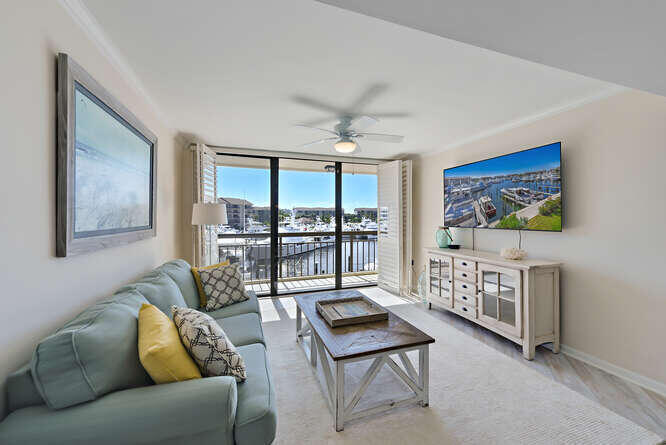 MARINA AT THE BLUFFS CONDO - Residential Lease