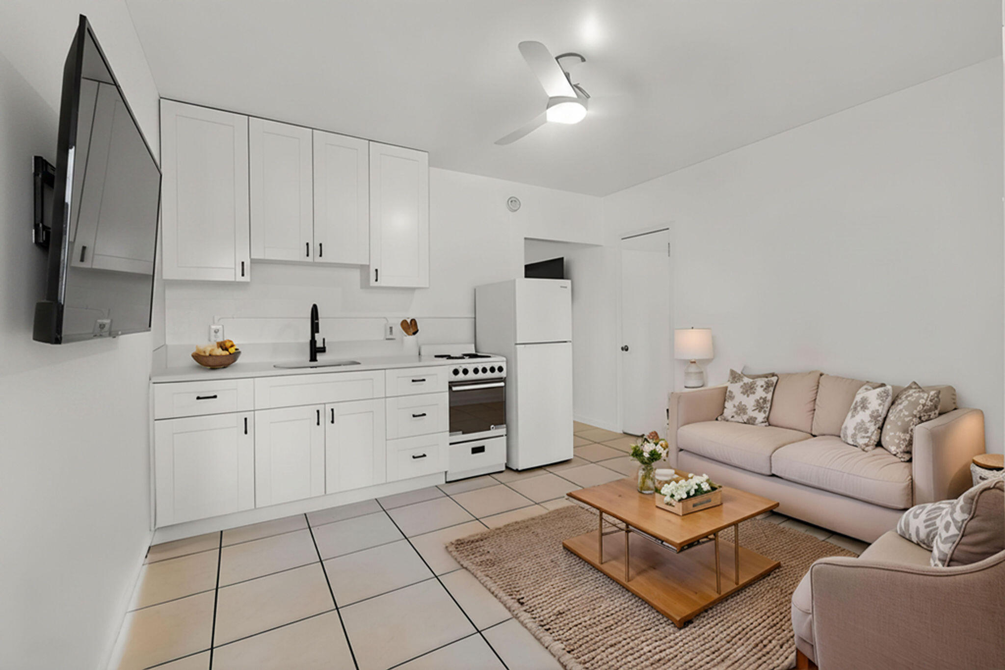 PALM BEACH SHORES - Residential Lease