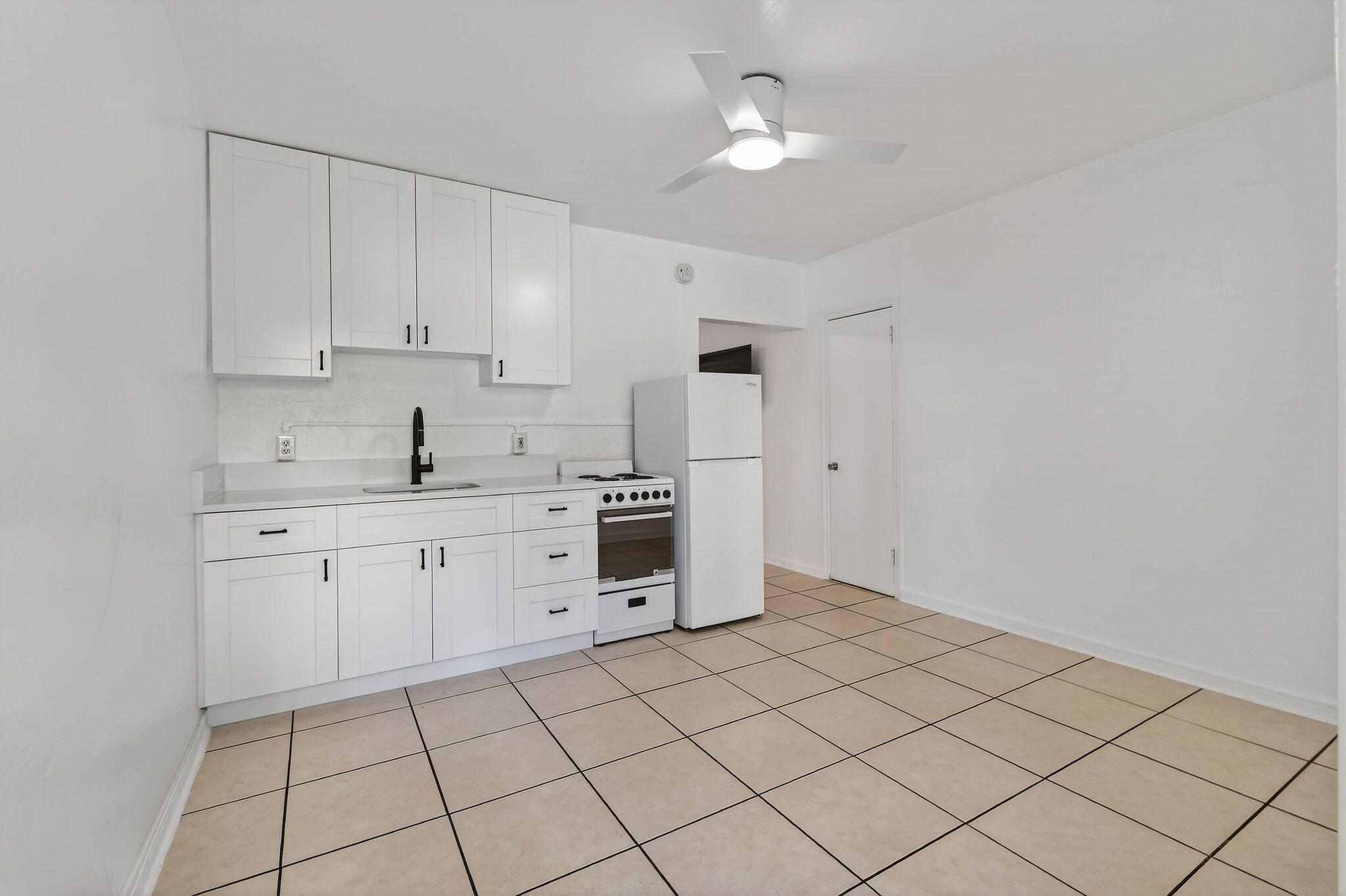 PALM BEACH SHORES - Residential Lease