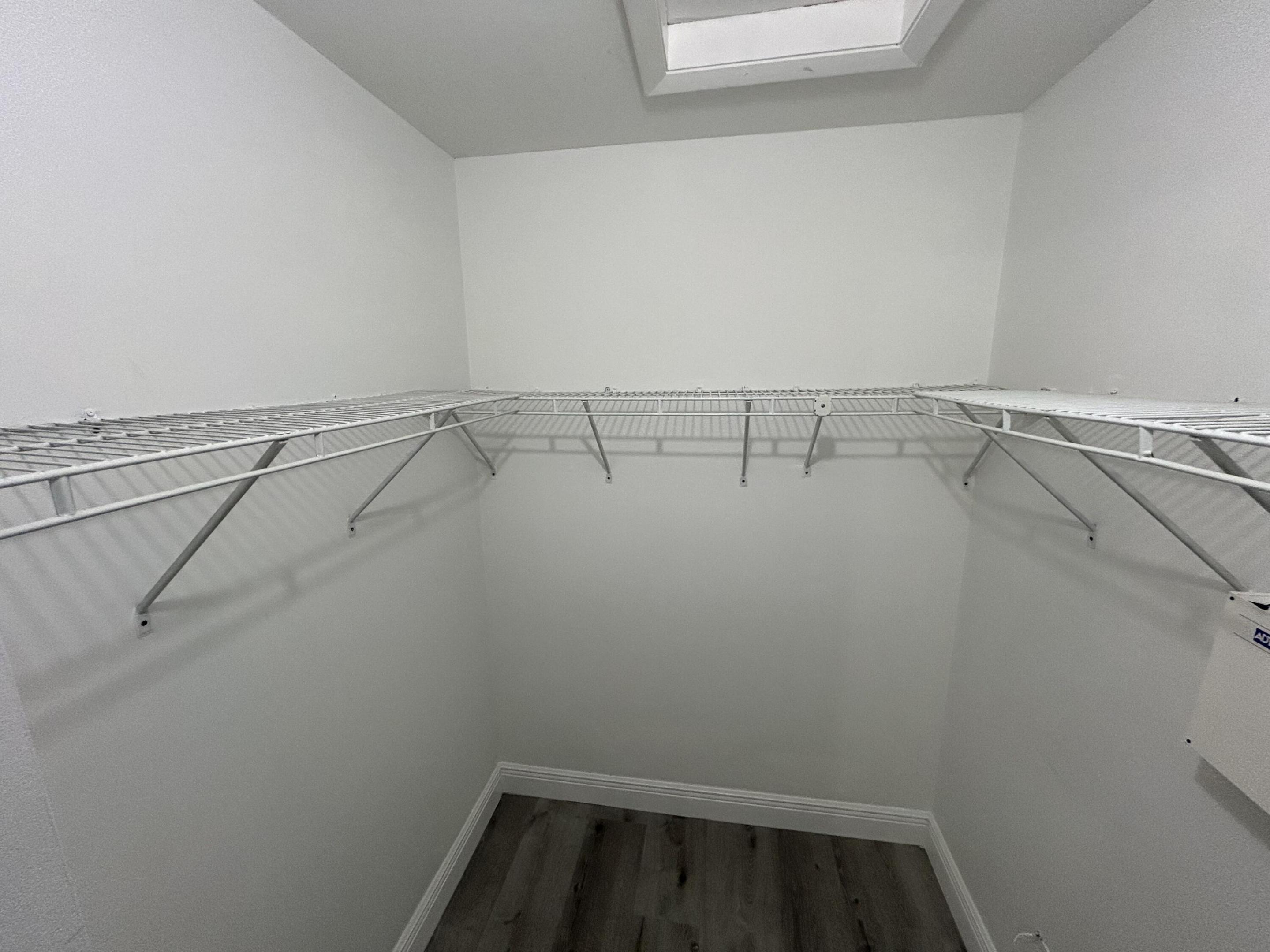 Excellent opportunity for both end-users and Investors. Beautiful move-in ready 2 Bed, 2 Bath Lake front second floor unit in a desirable gated community in the area of Homestead, offering a strong value potential. Spacious bedrooms including a walk-in closet, 24-hour security, beautiful community pool, assigned parking and plenty of guest parking, well managed community with low HOA payment and no Special Assessments, peaceful and serene views to Lake. Located near Shopping , Publix, Restaurants and major Highways.   Great opportunity to own this beautiful move-in ready unit.