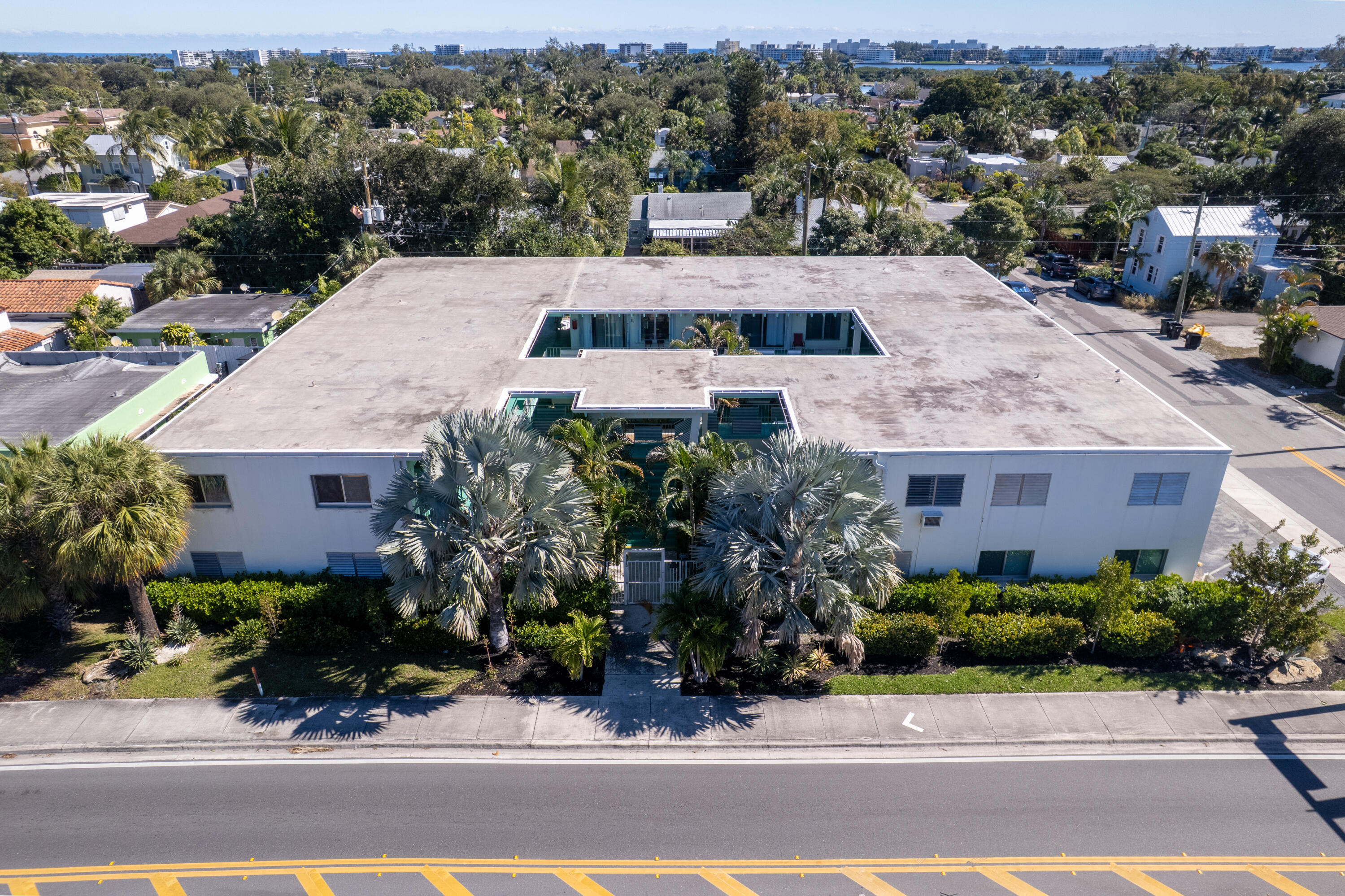 CARIBE CO-OP APTS INC - Residential