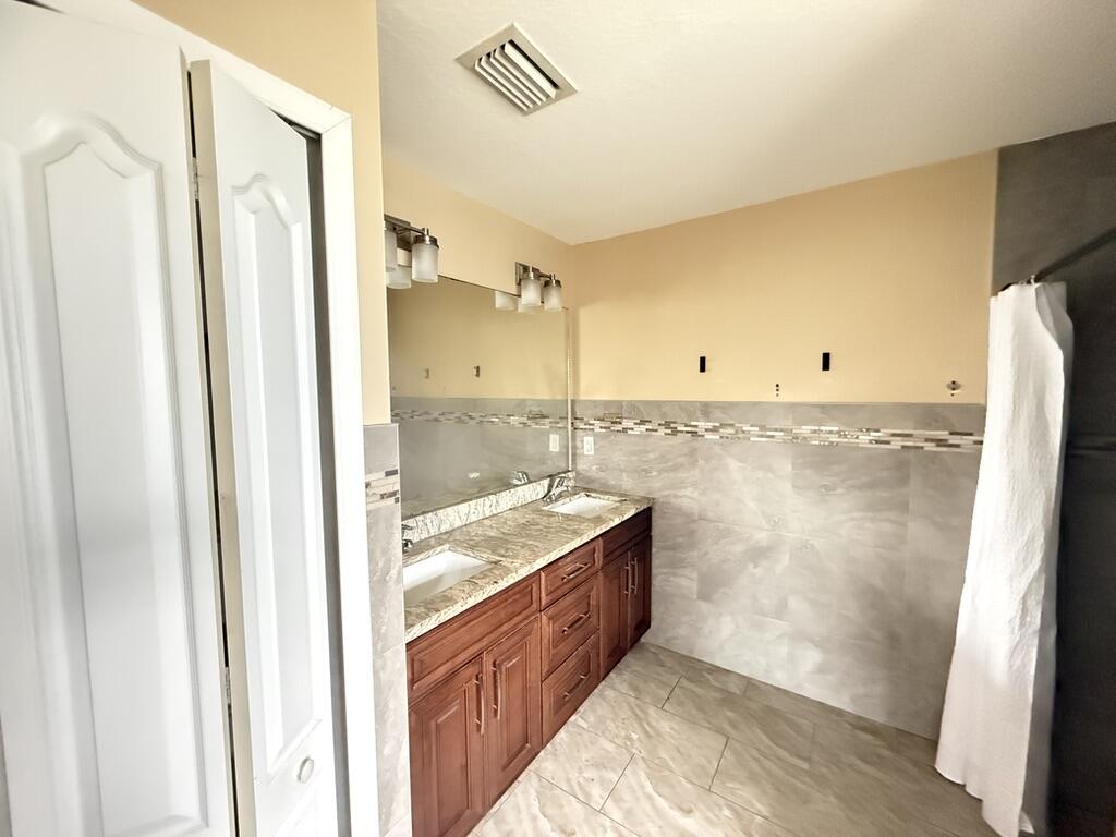 PORT ST LUCIE SECTION  34 - Residential
