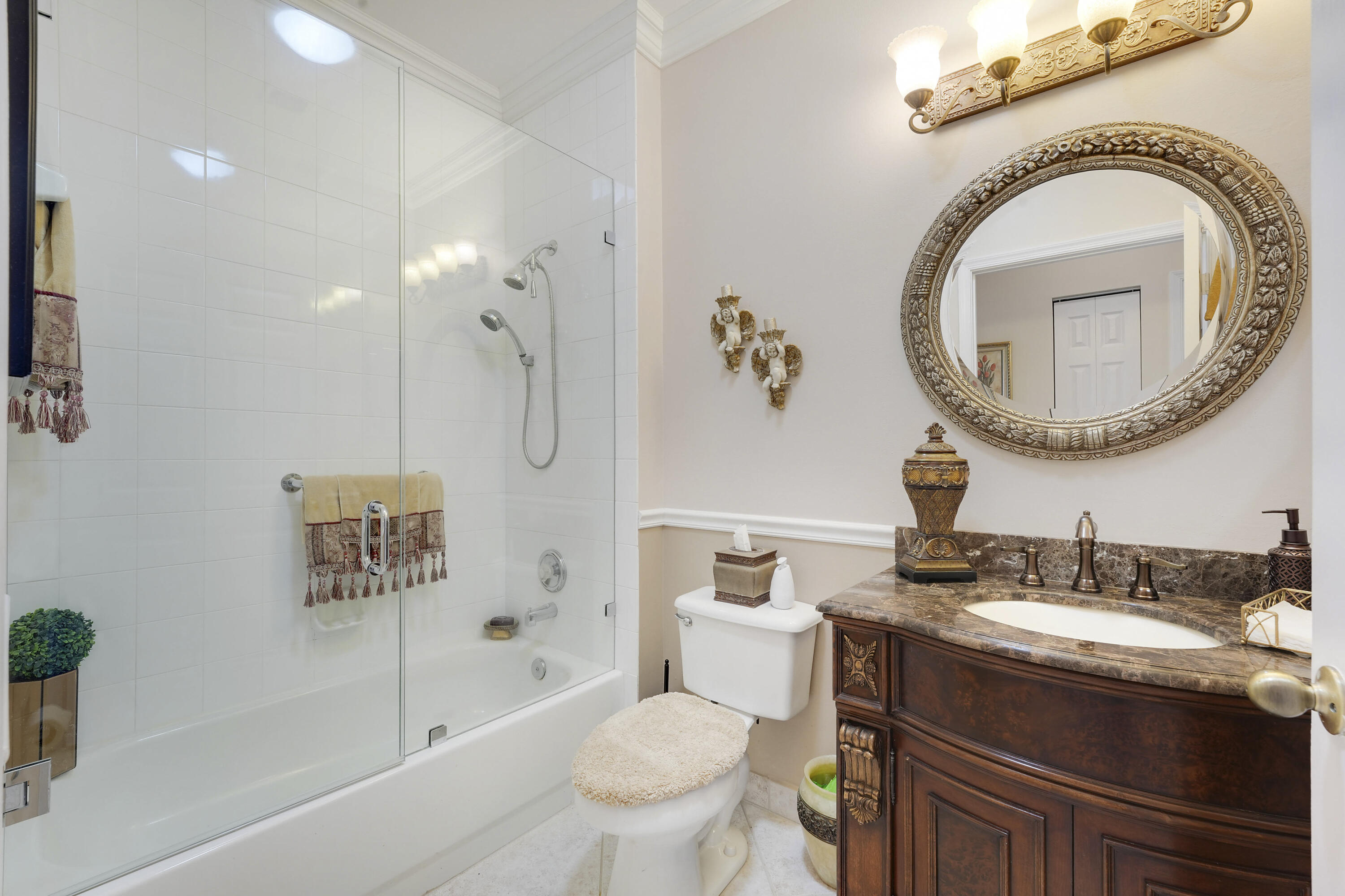 BALMORAL COUNTRY CLUB LACUNA POD B - Residential