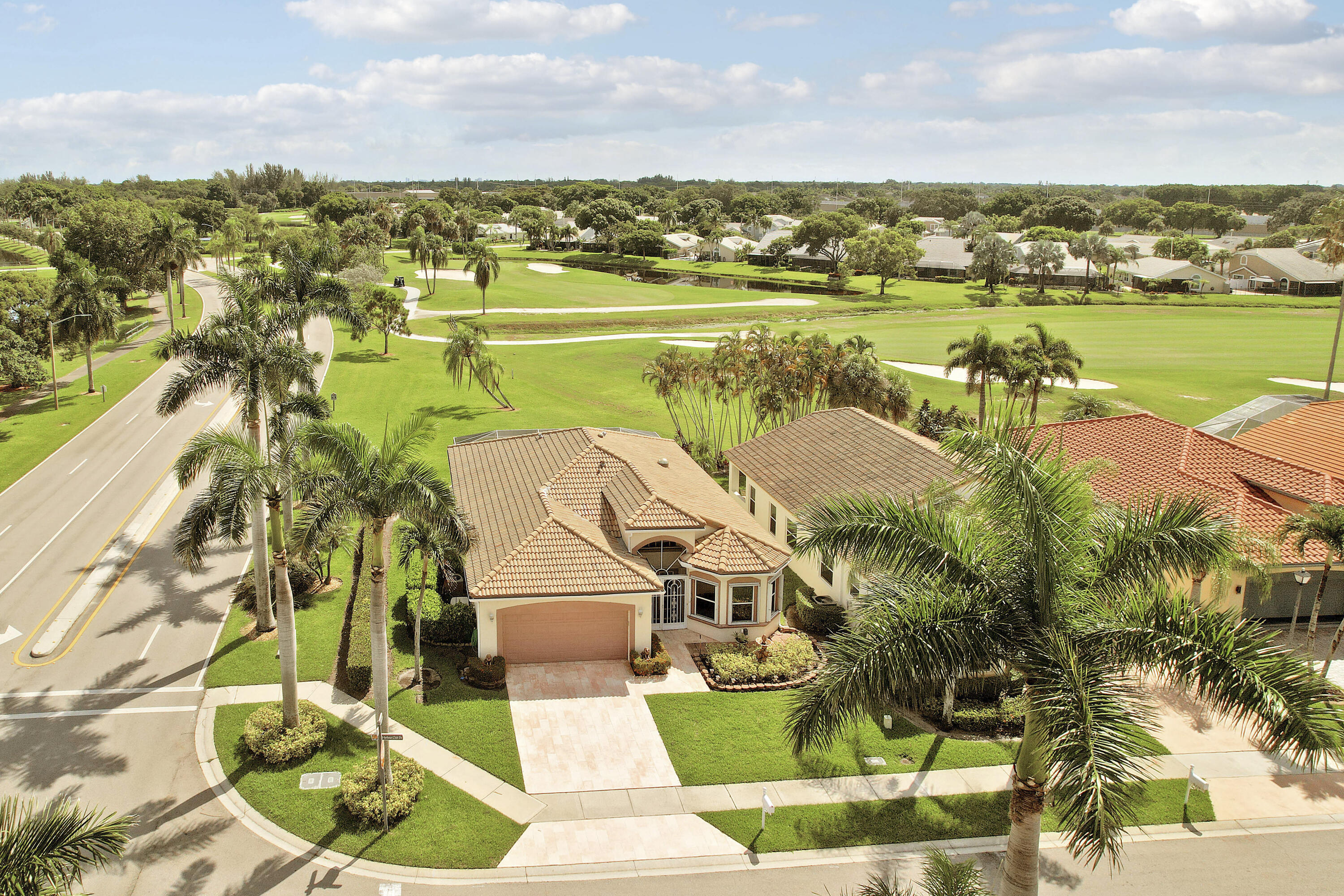 BALMORAL COUNTRY CLUB LACUNA POD B - Residential