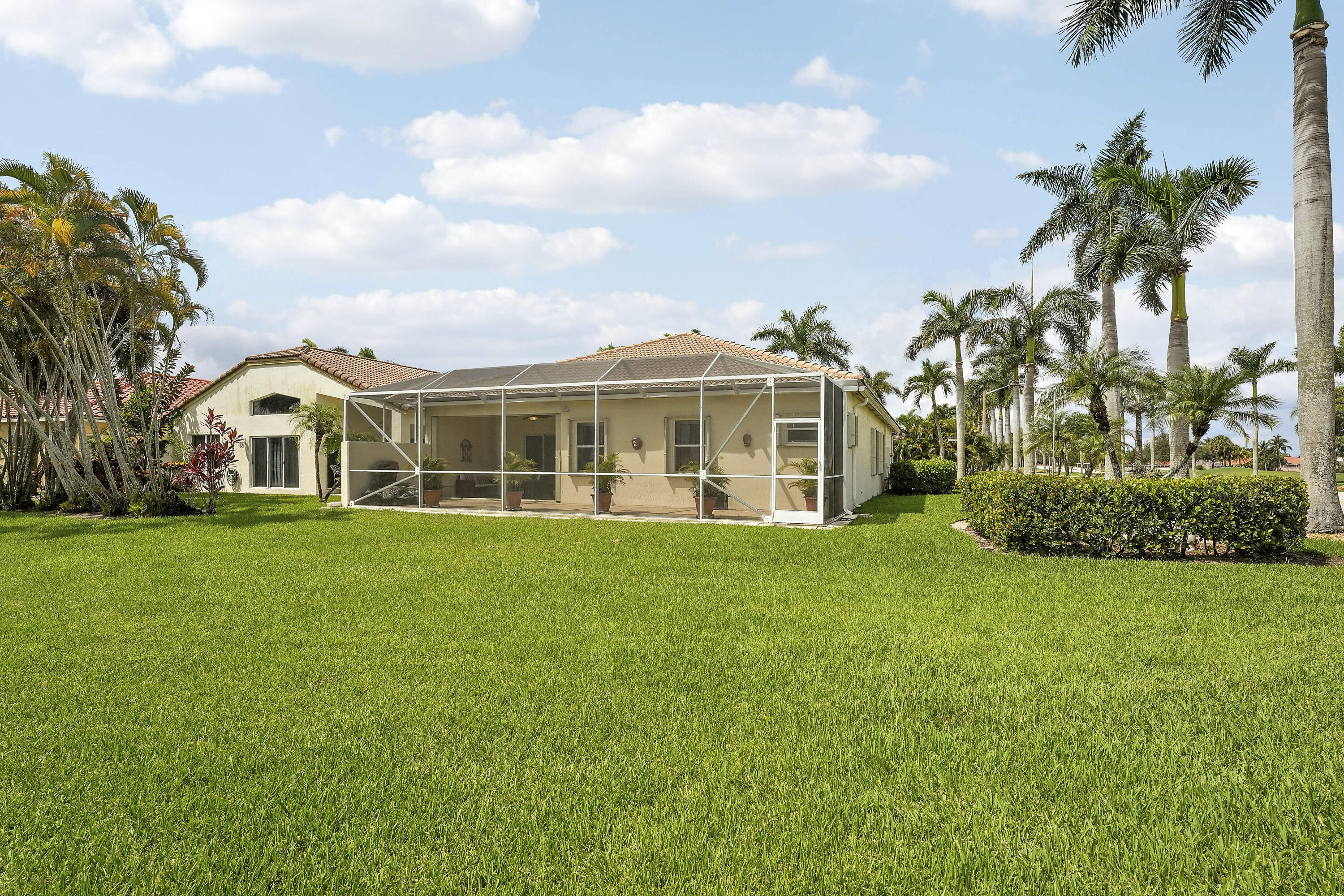 BALMORAL COUNTRY CLUB LACUNA POD B - Residential