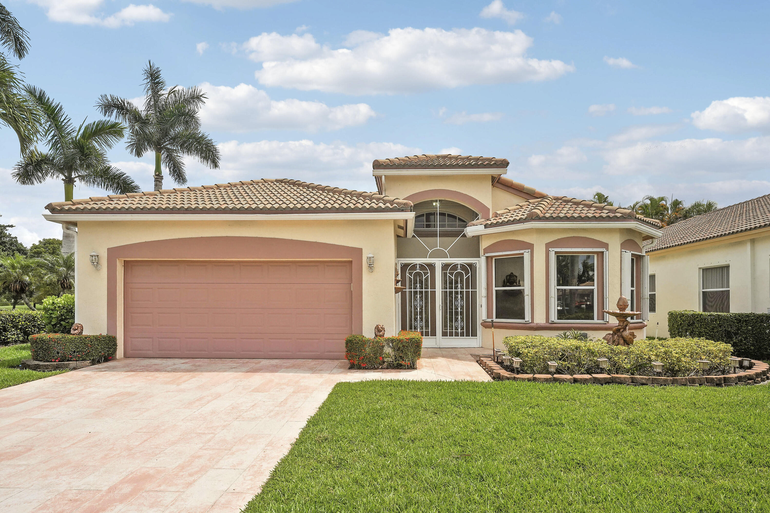 BALMORAL COUNTRY CLUB LACUNA POD B - Residential