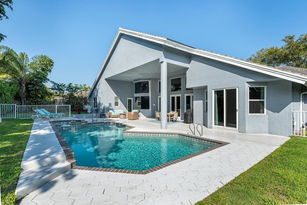 Boca Bay Colony - Residential