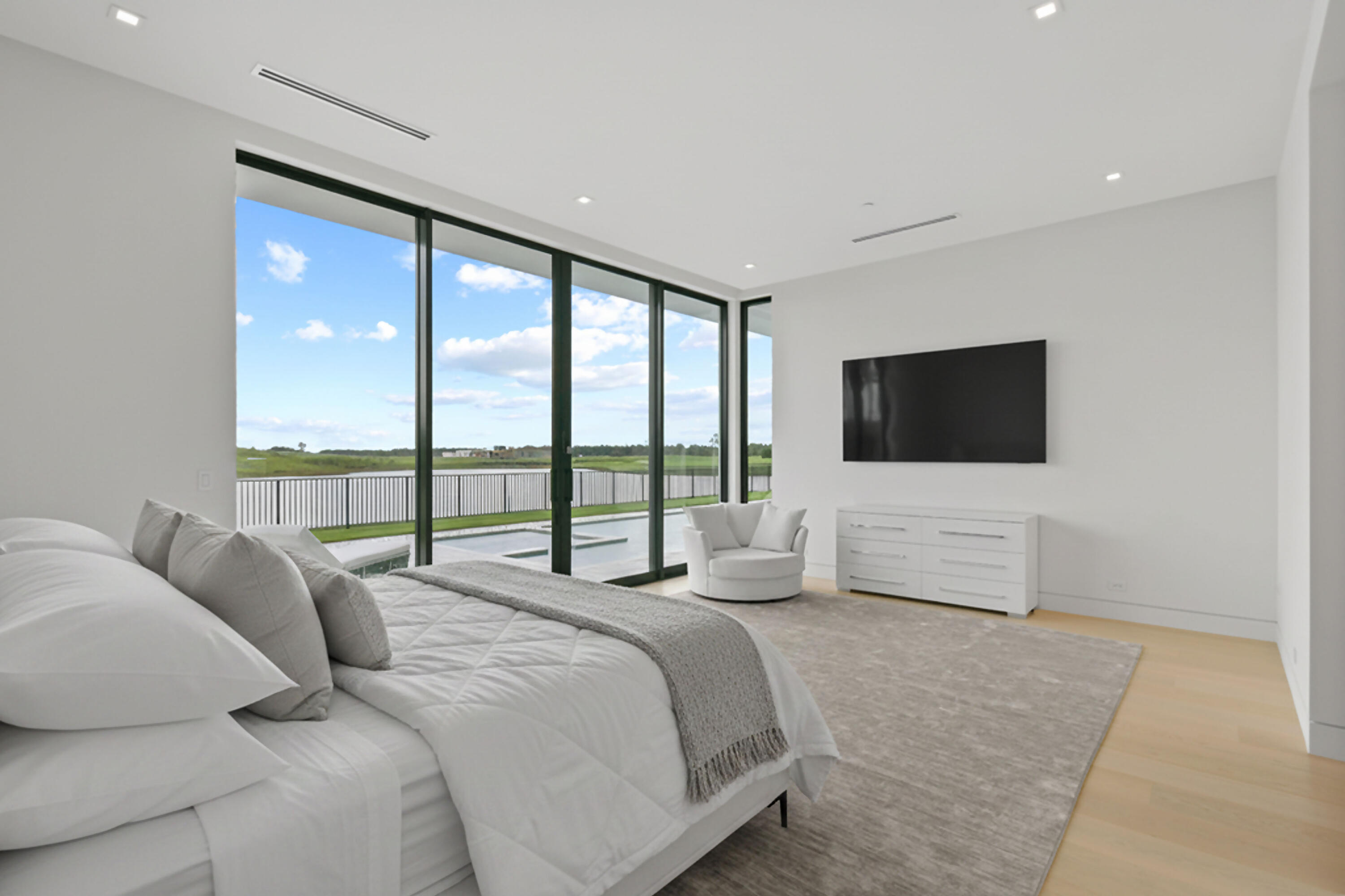 PANTHER NATIONAL AT AVENIR POD - Residential