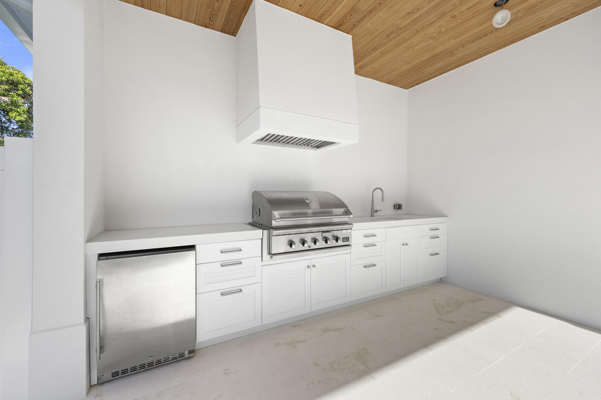 JUPITER INLET BEACH COLONY - Residential
